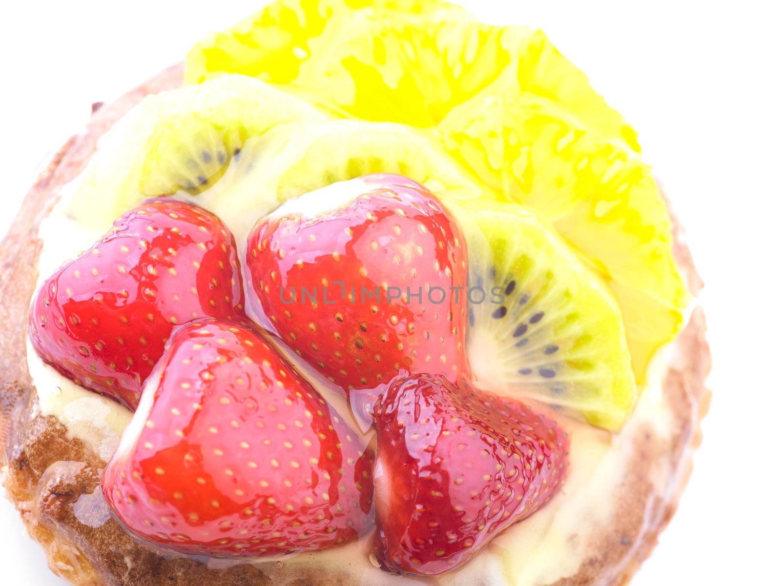 Jelly Cake with Strawberry Kiwi and Orange
