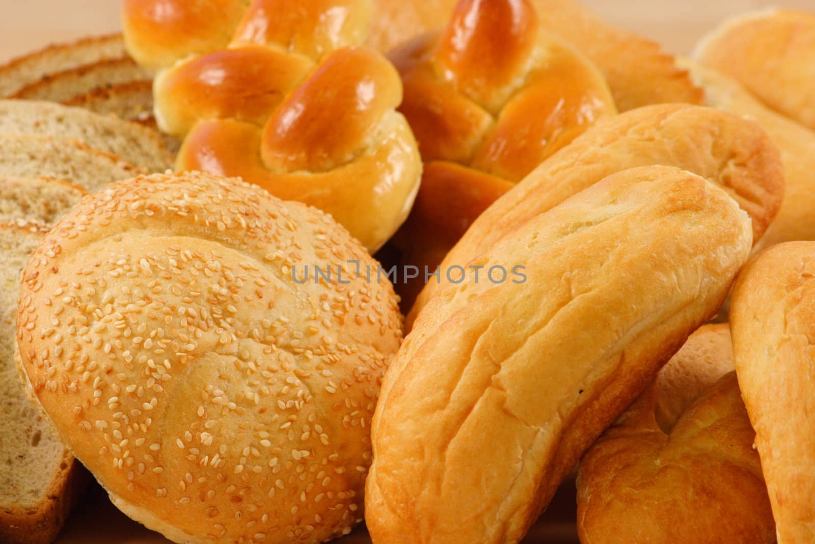 different  kinds of  bread  a  perfect meal  companion 