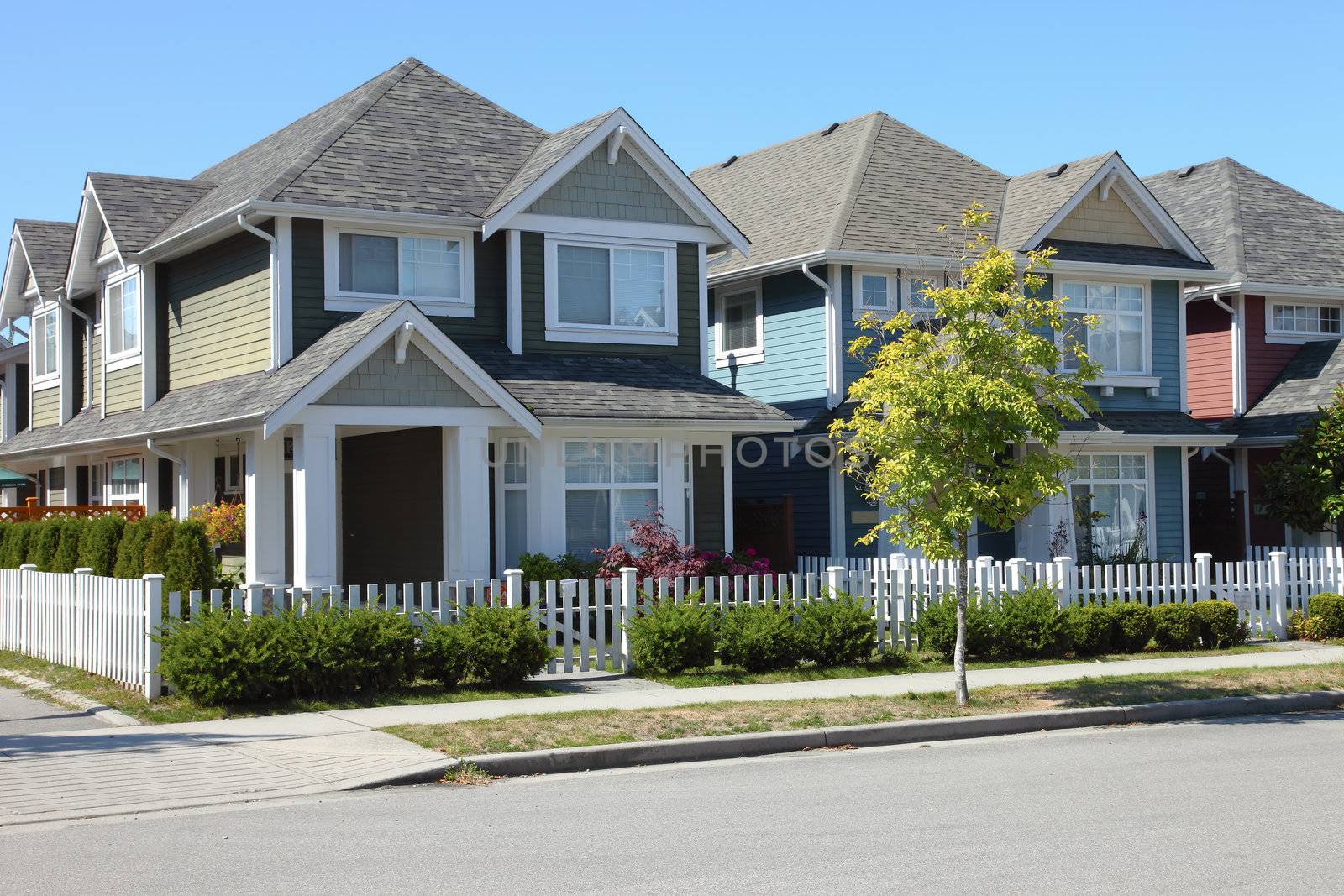 Residences in South Richmond BC a close neighborhood.