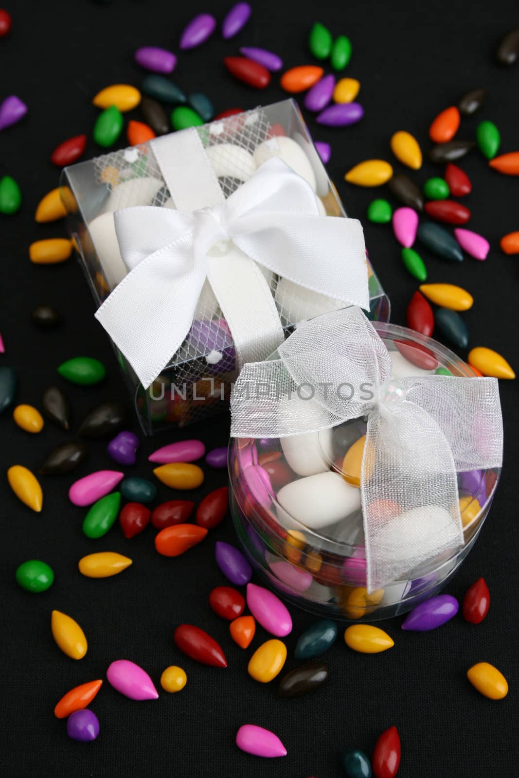 Small plastic Wedding favor boxes with mints and sweets