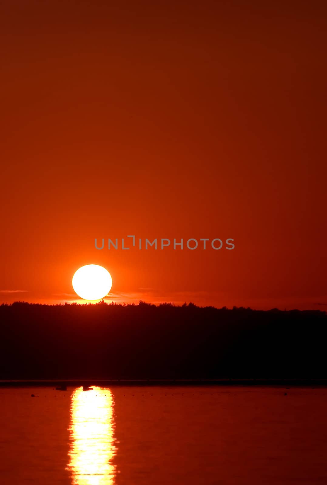 Beautiful sunset over the bay