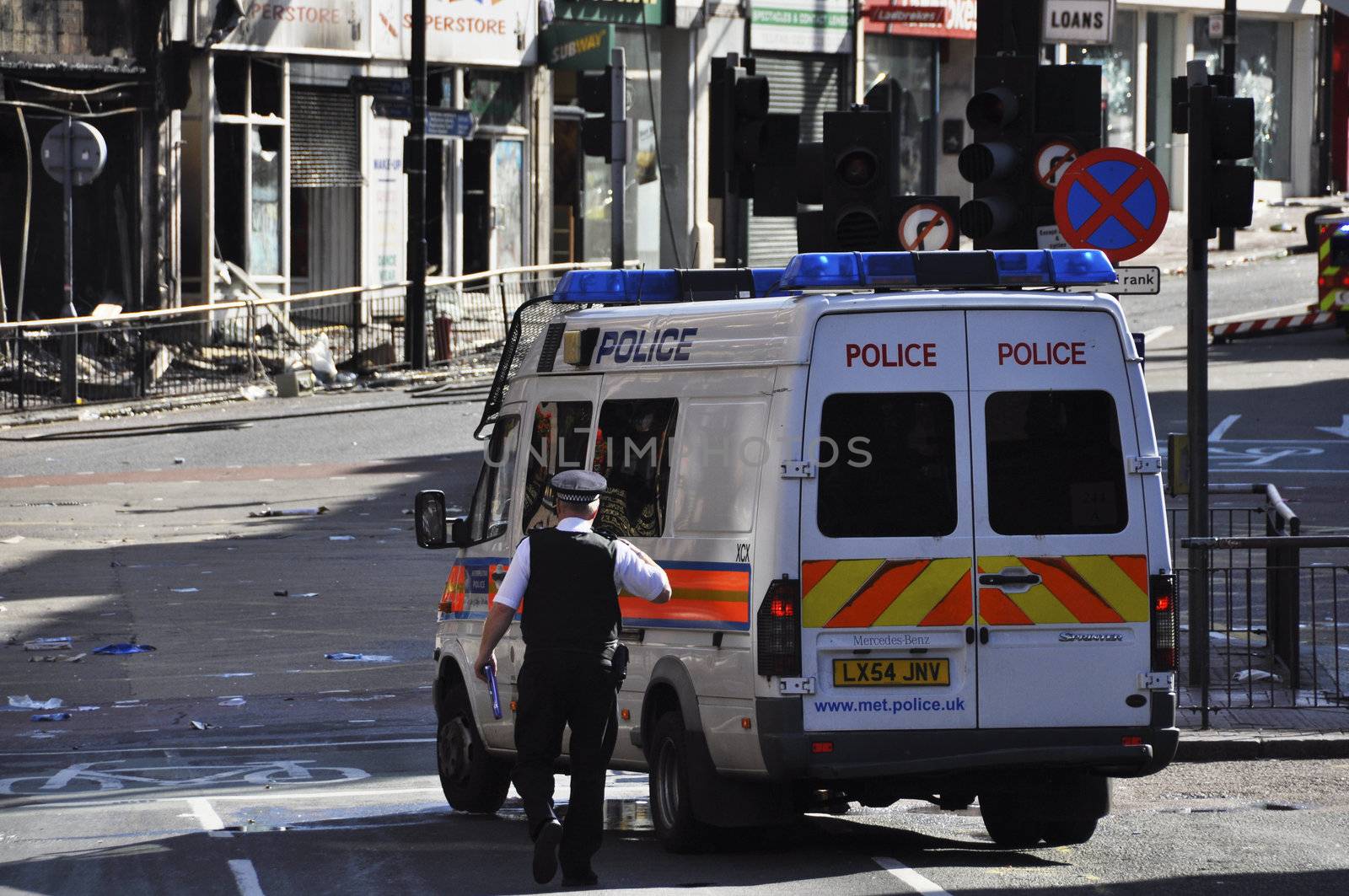 London riots aftermath, Clapham Junction, August 2011 by dutourdumonde