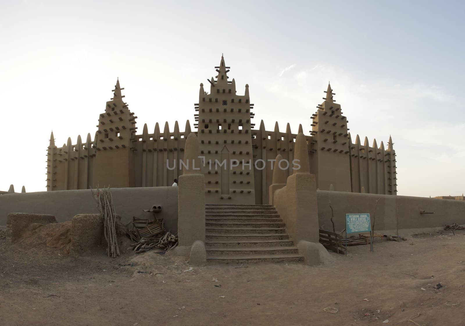 Djenné: African City of Mud by watchtheworld