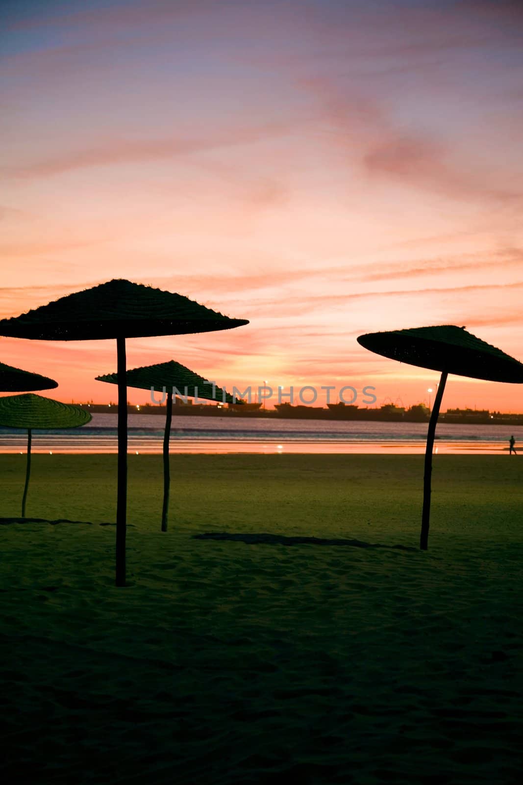 Wonderfull sunset in Essaouira with surf boards - Morocco