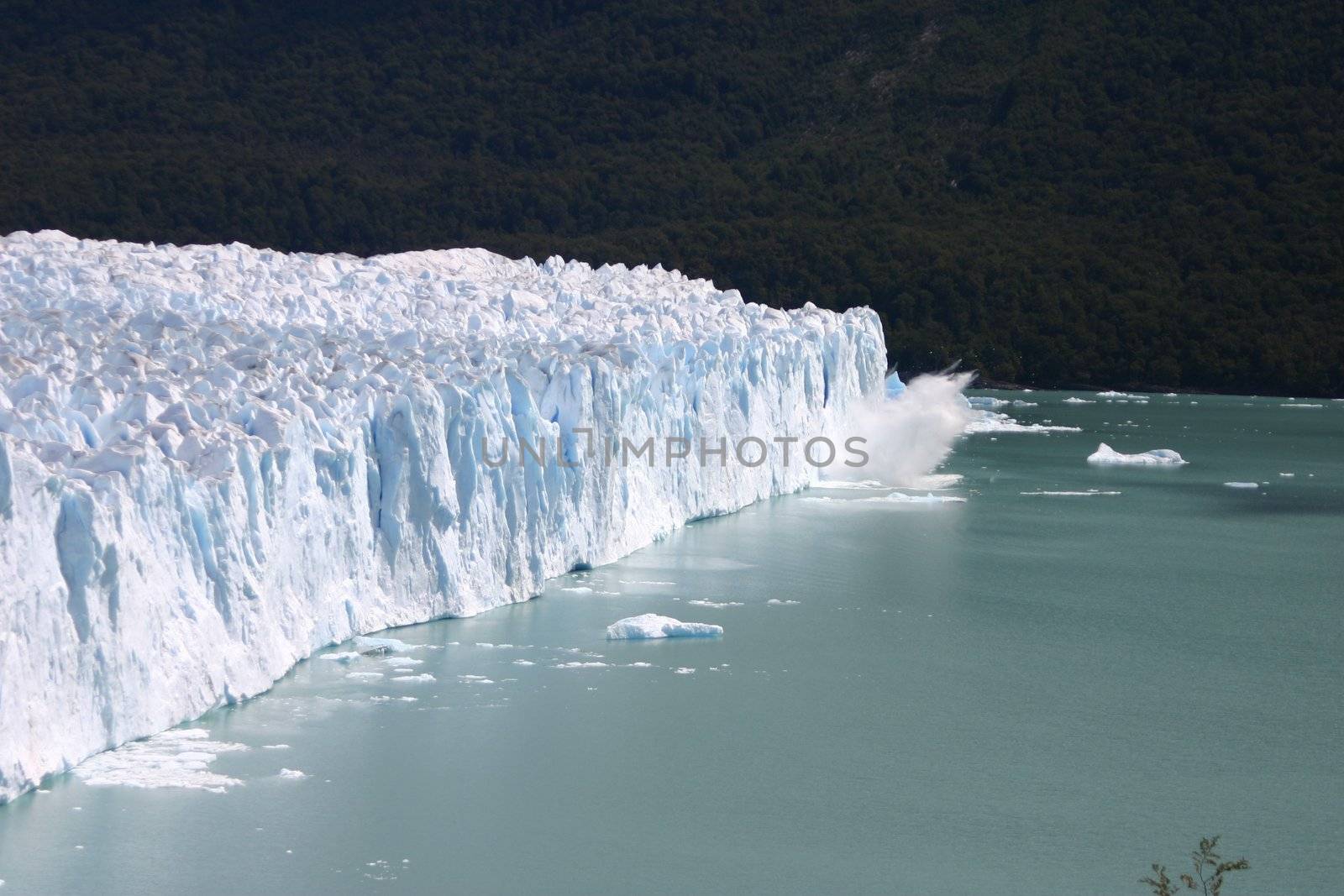 Glacier perito moreno in Argentina (patagonia)