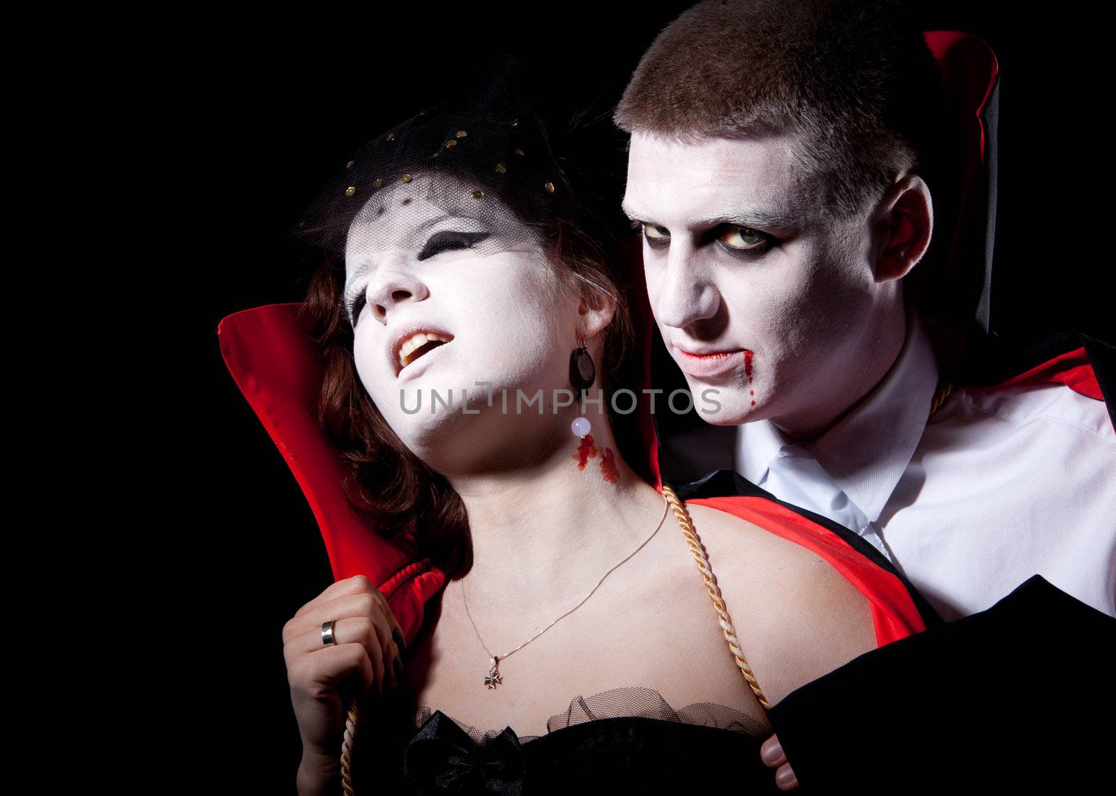 vampire couple bite by Jerax
