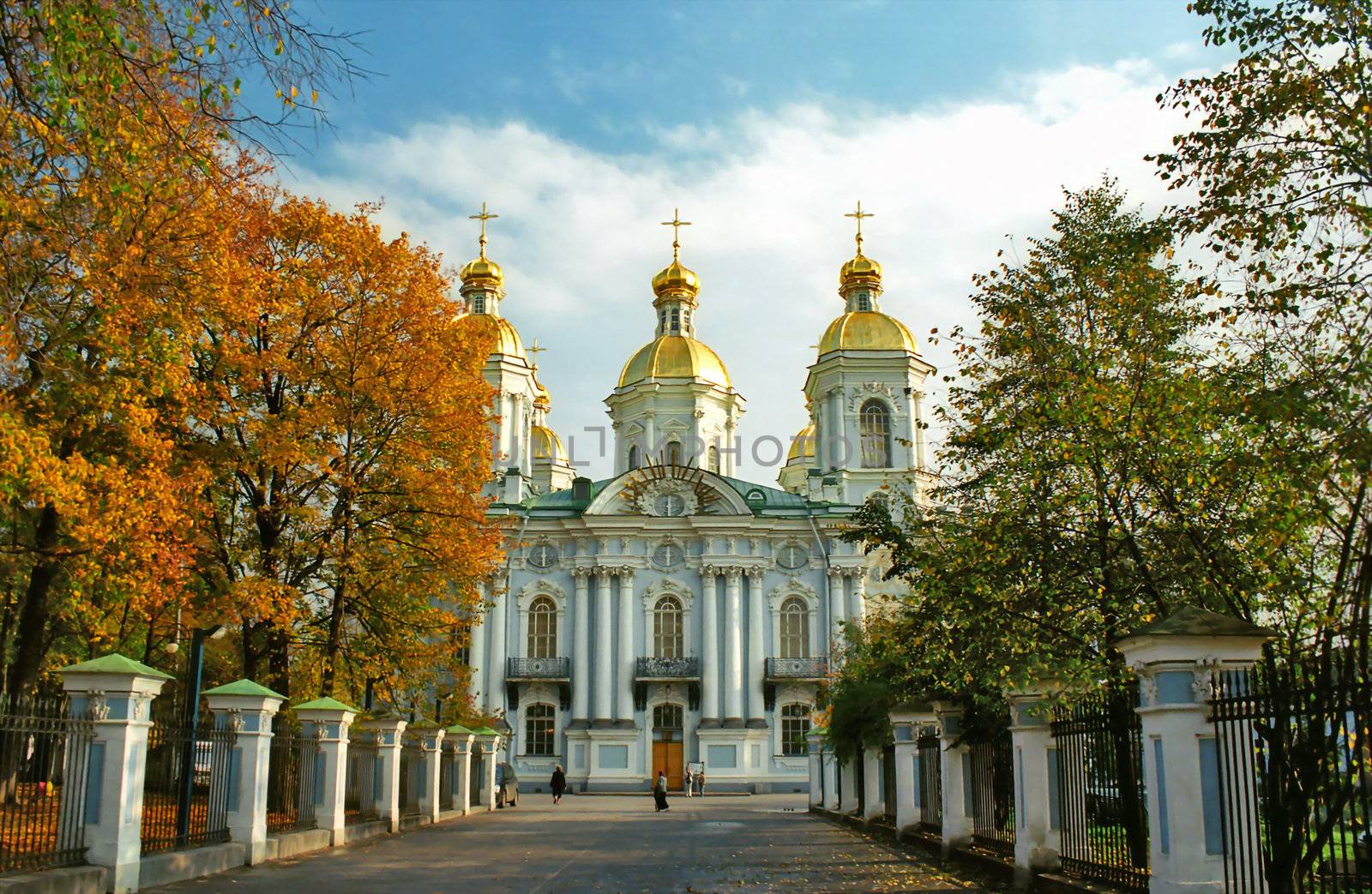 View of Russian cathedral in calm autumn weather by mulden