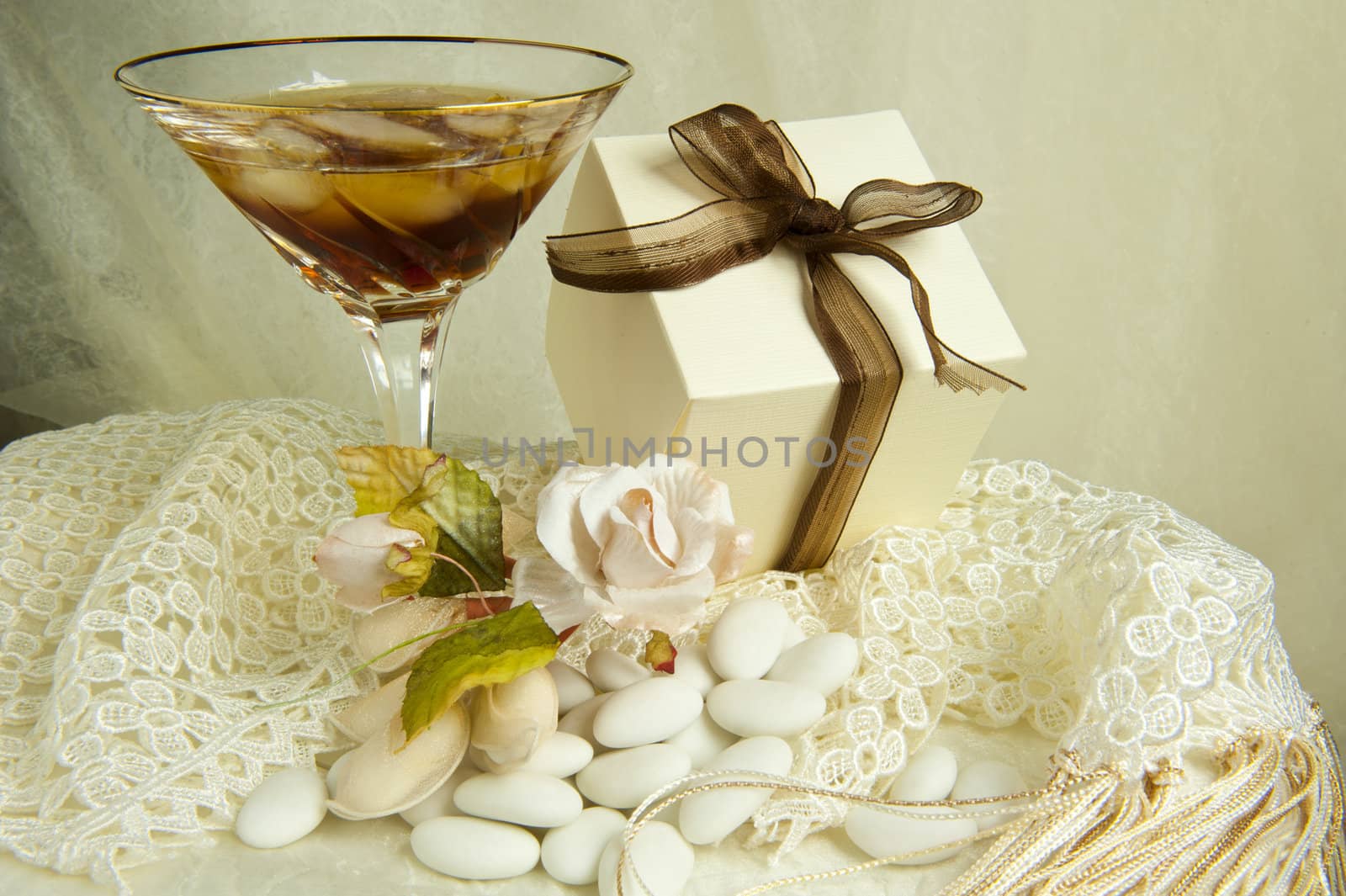 drink,weeding Favors  and bands for weddings and holidays