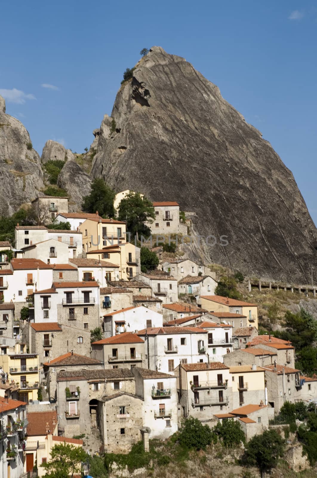 A glimpse of the country Castemezzano in Abruzzo