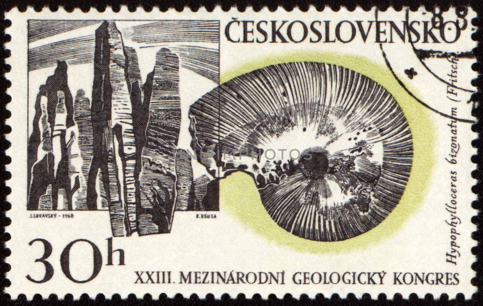 CZECHOSLOVAKIA - CIRCA 1968: A stamp printed in Czechoslovakia, shows rocks and fossil, devoted to the 23 International Geological Congress, circa 1968
