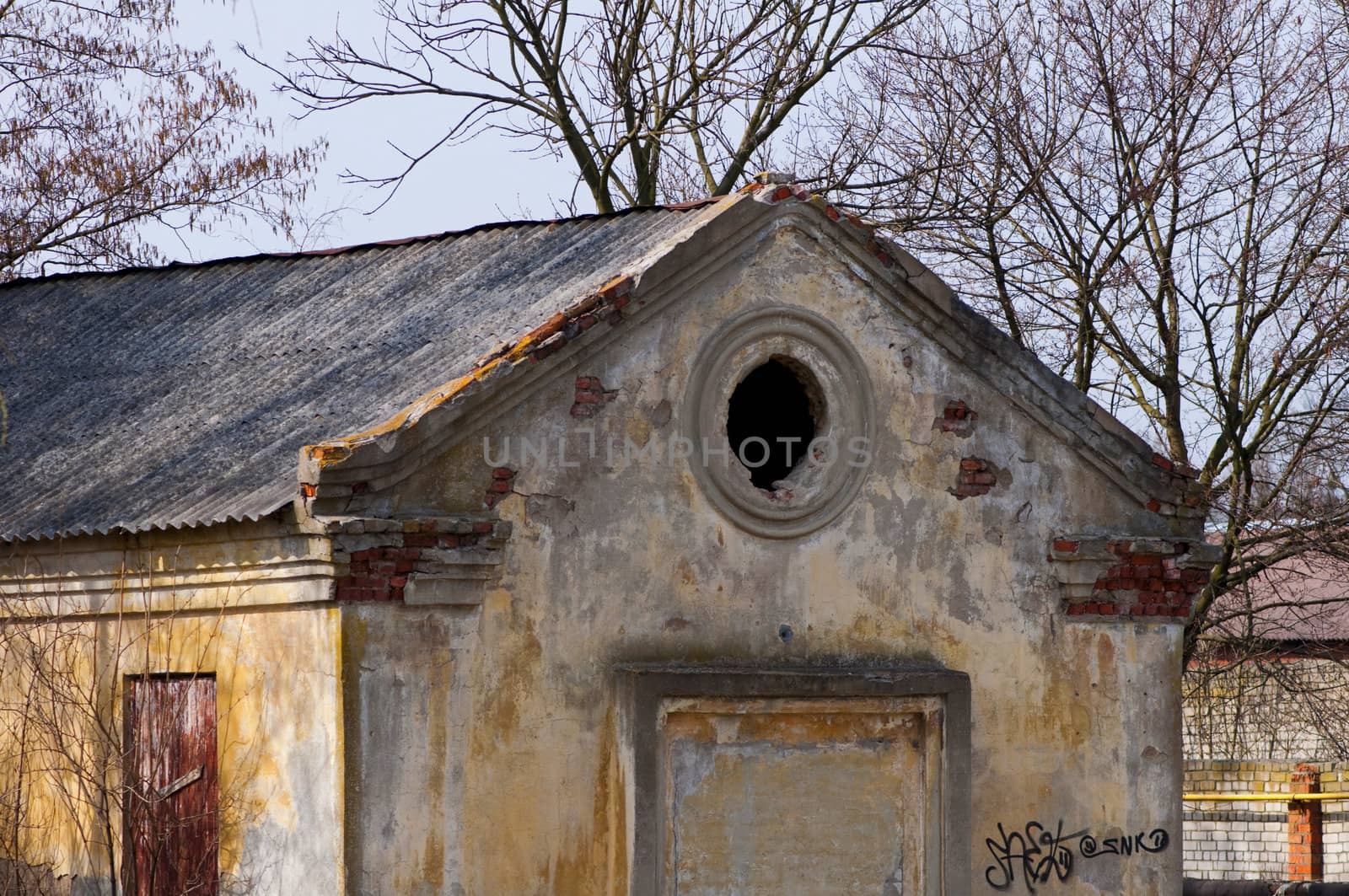High resolution image. Facade of the old house. Old ruins.