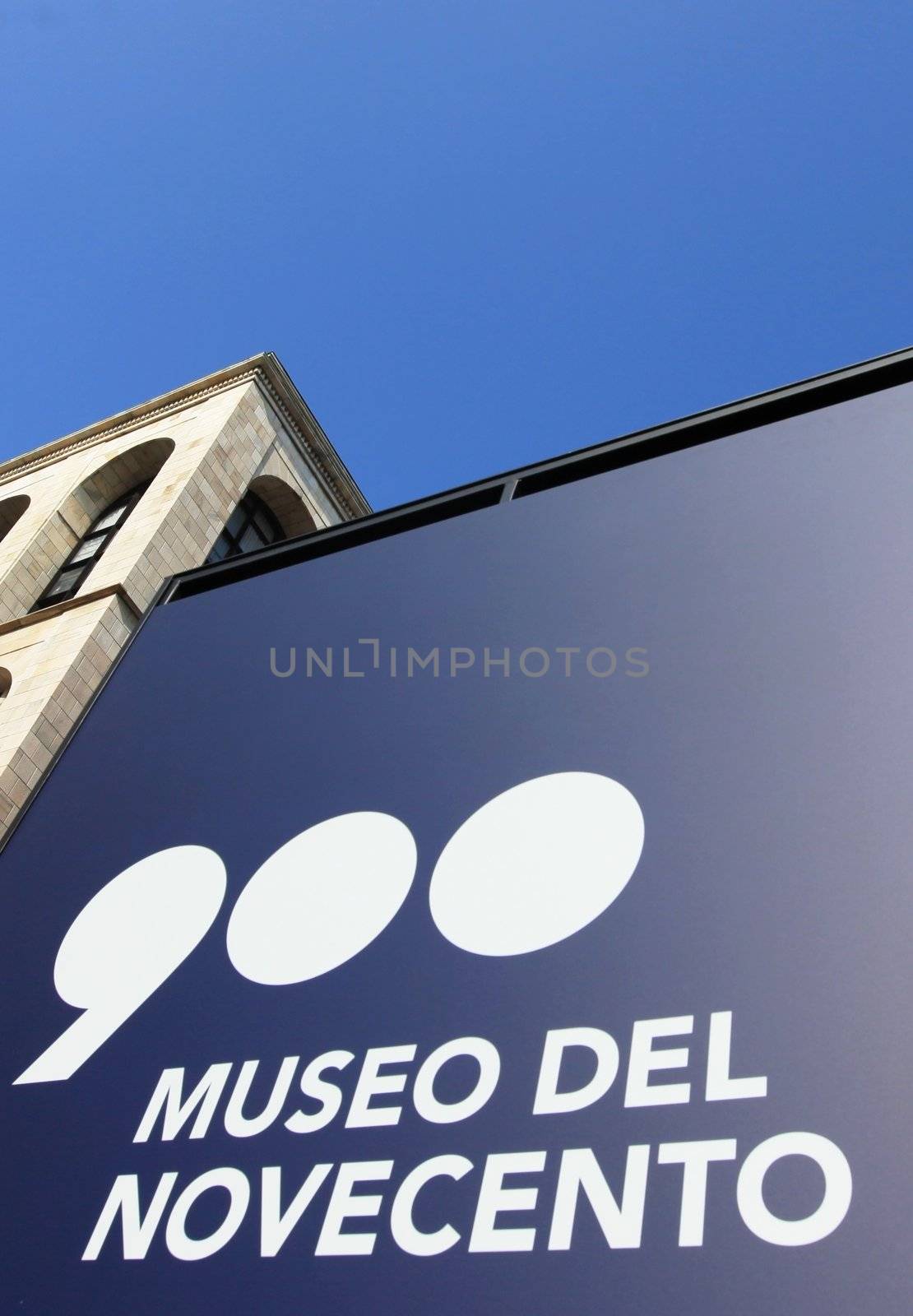 Museo del Novecento by adrianocastelli