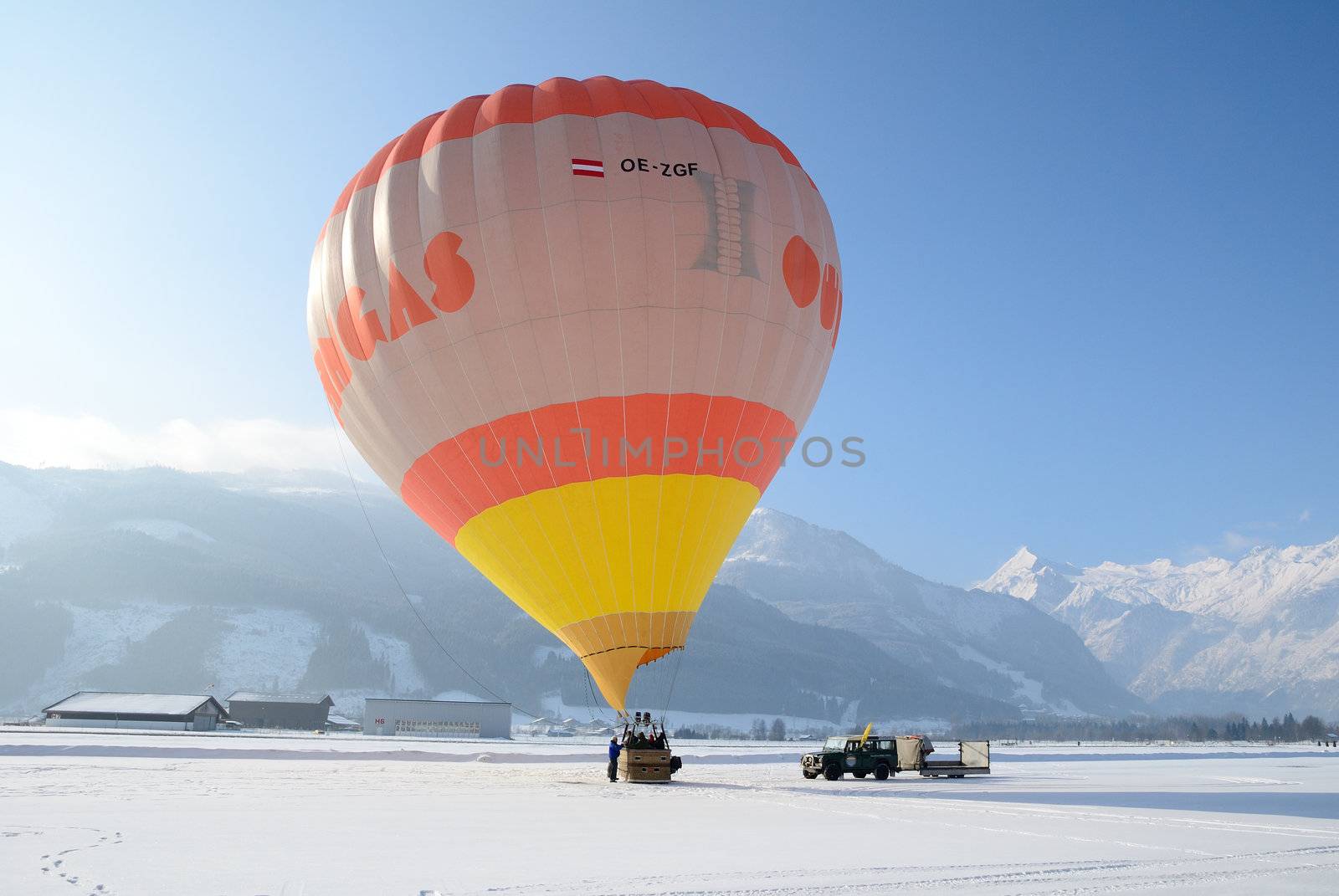 ZELL AM SEE, AUSTRIA - JAN 26: BP Gas Balloon Trophy 2010. 47 Balloon pilotes of seven nations starting for the international balloon trophy on January 26 2010 in Zell am See, Austria.