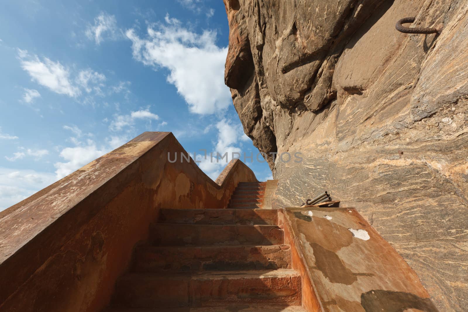 Stairs at Sigiriya by dimol