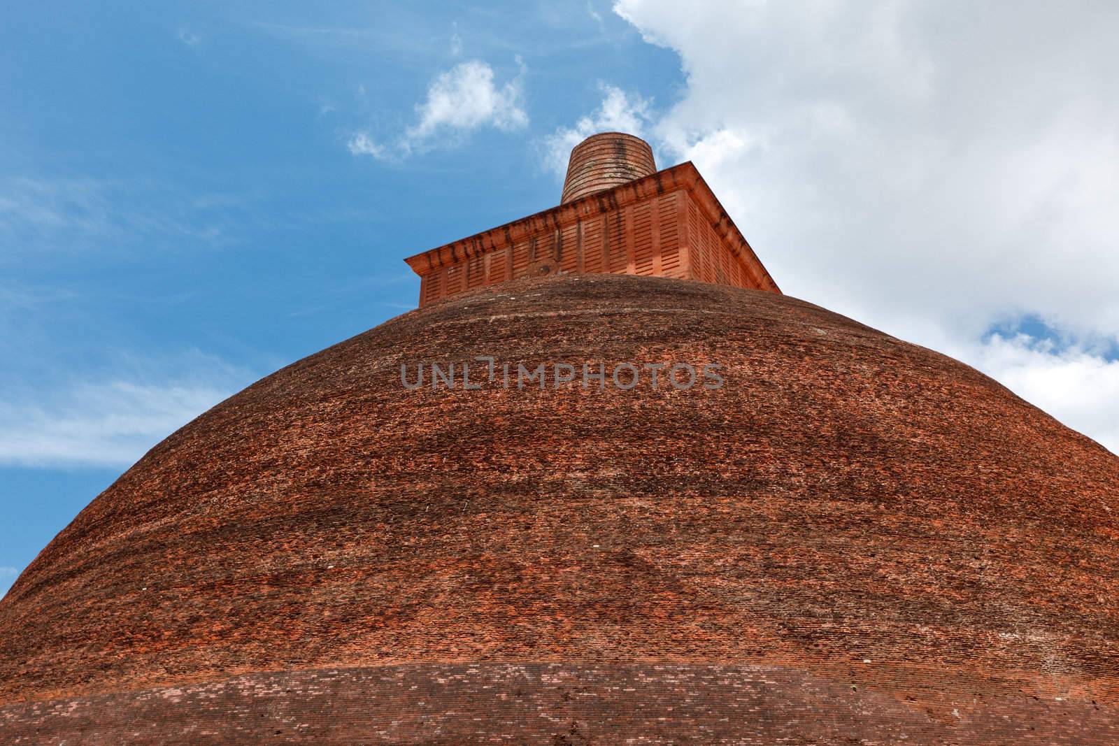 Jetavaranama dagoba  (stupa). Anuradhapura, Sri Lanka by dimol