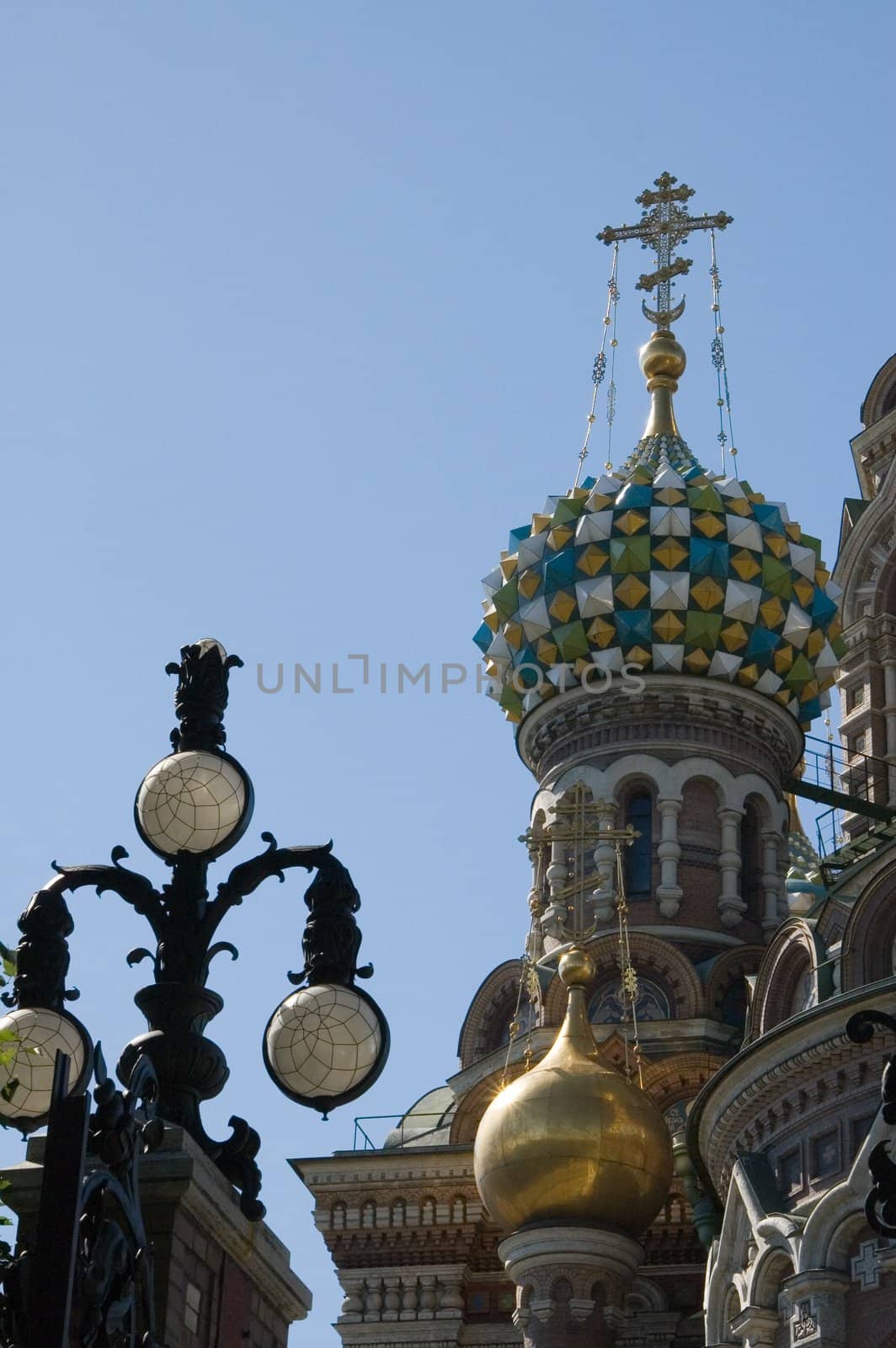 Temple "Spas Na Krovi" in Saint-Petersburg by Ravenestling
