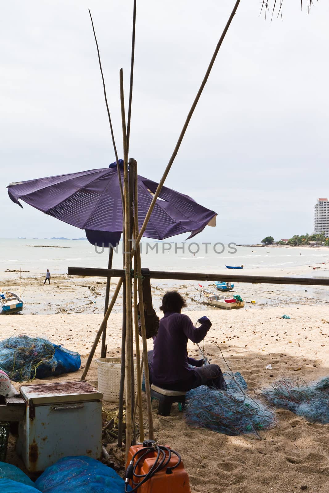 Fishermen and fishing gear used in fishing.