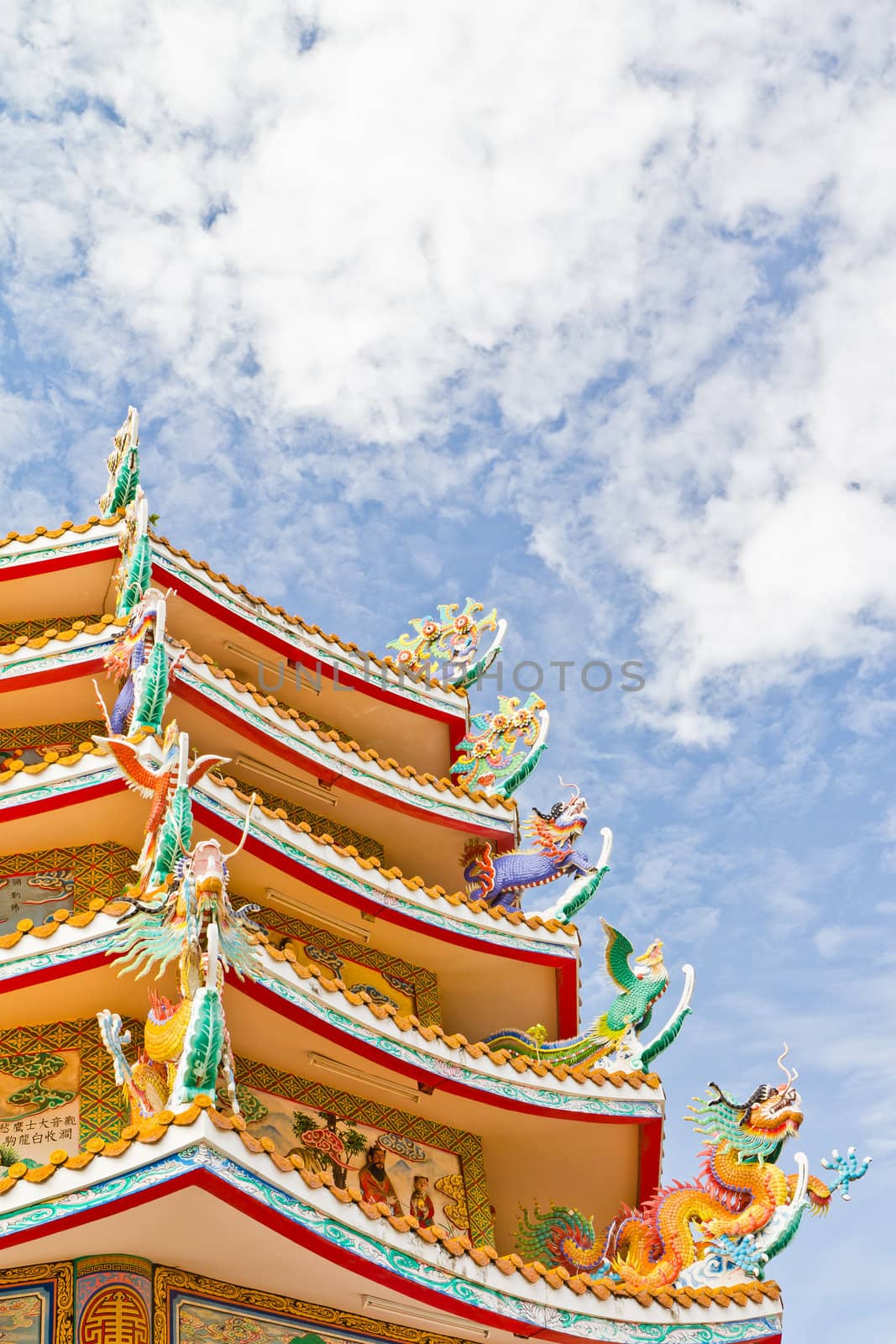 Chinese Shrine, a beautiful Chinese temple, and a dragon statue. by Na8011seeiN