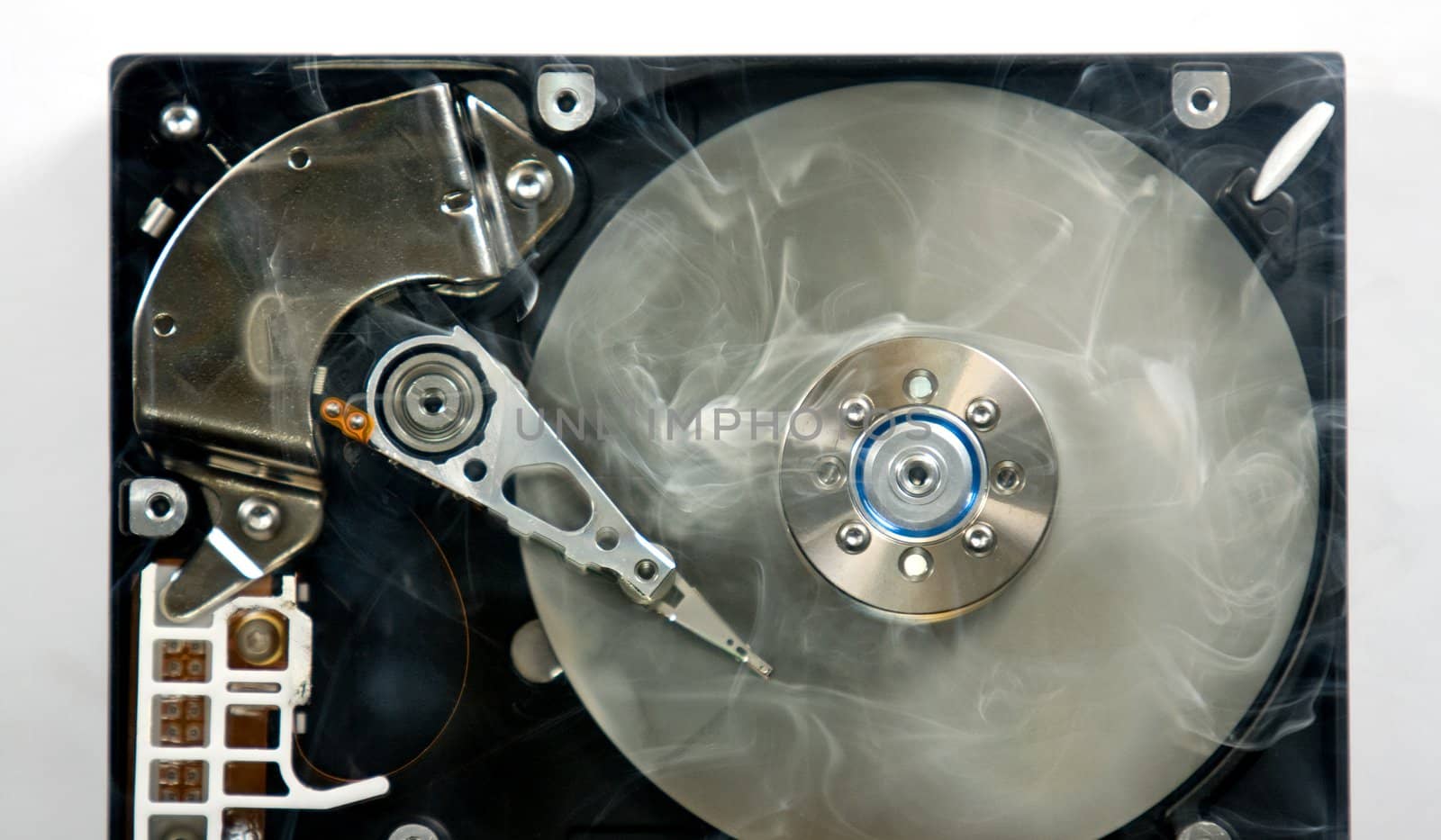 Hard disk drive with smoke by gewoldi
