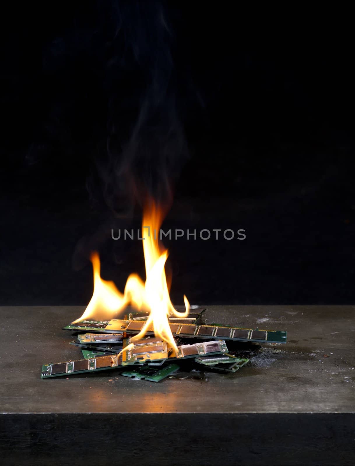burning RAM by gewoldi