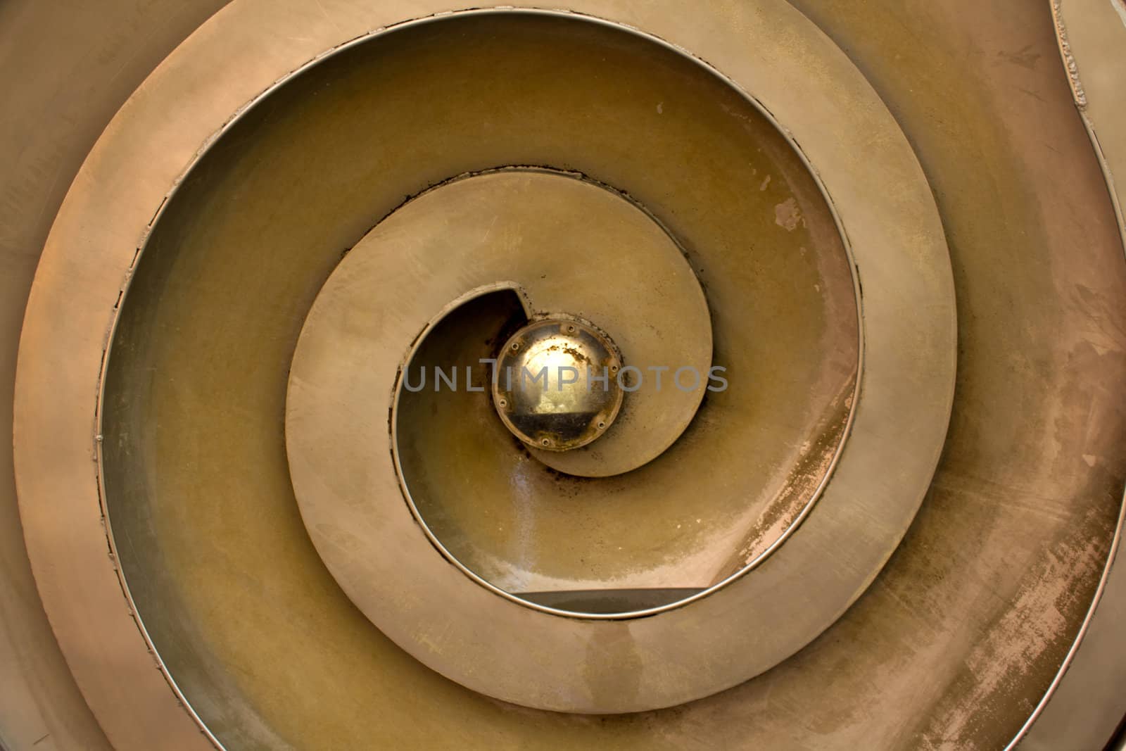 Archimedes' Screw - an early water pump
