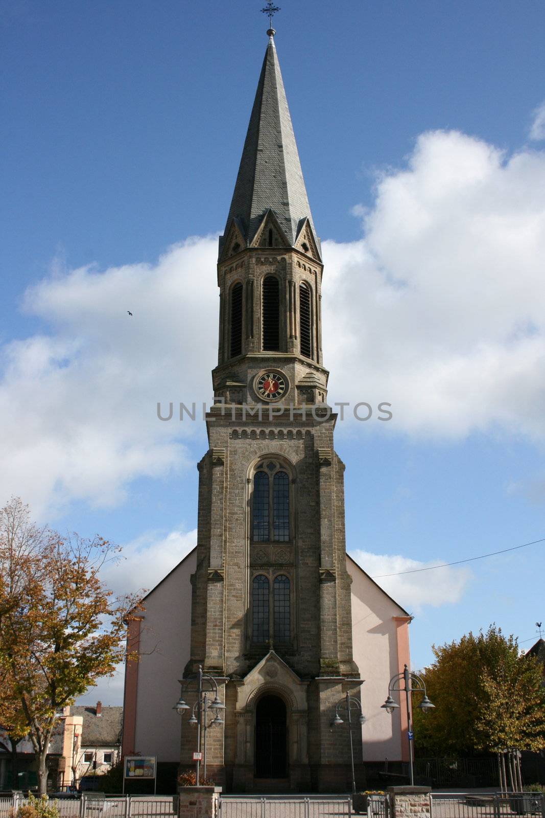 Ansicht der Evangelischen Kirche in Birkenfeld,Deutschland	
View of the Evangelical Church in Birkenfeld, Germany