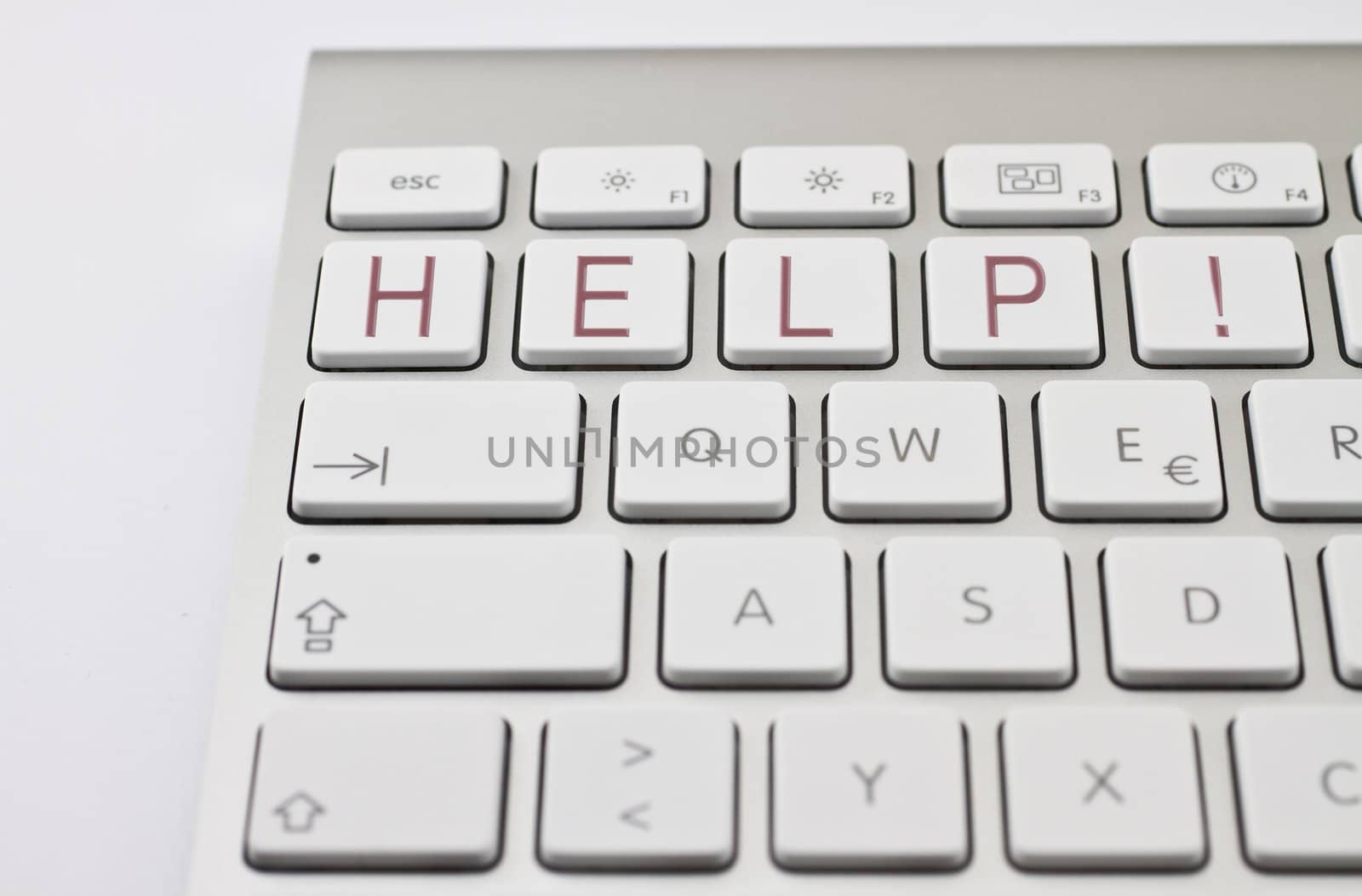 HELP! on keyboard by gewoldi
