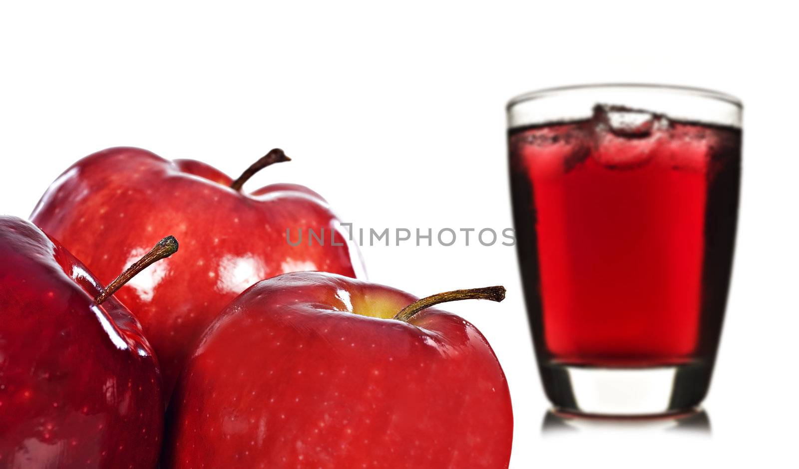 Fresh apples and apple juice