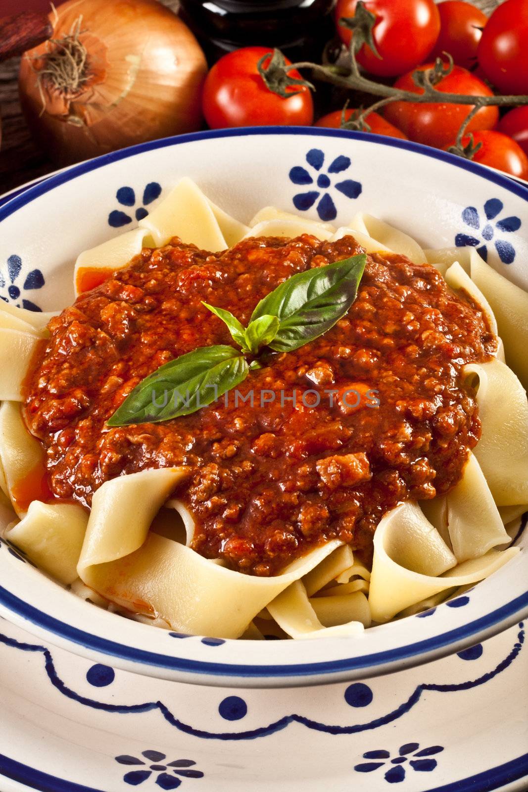 tagliatelle bolognsese - meat sauce and basil