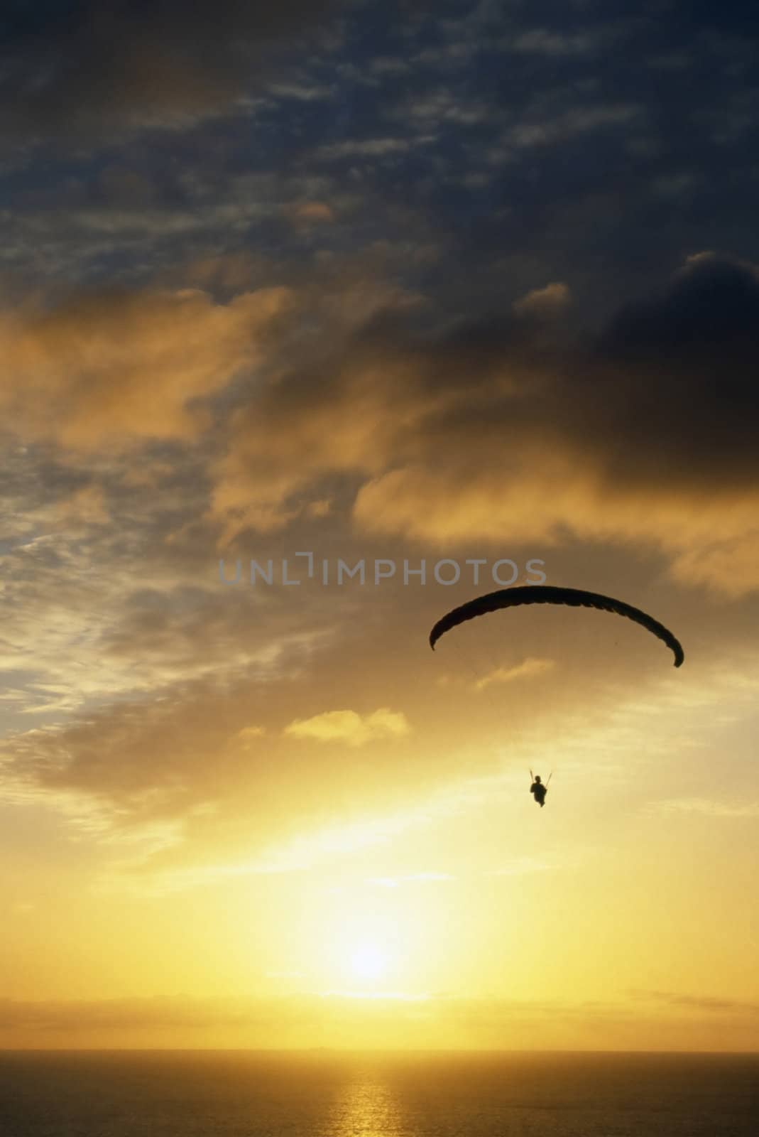 Paraglider by jol66