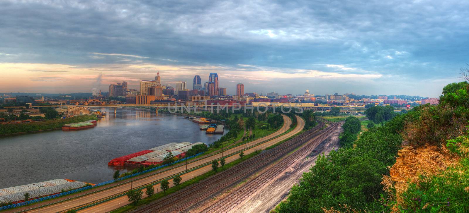Cityscape panorama of St. Paul Minnesota by Coffee999