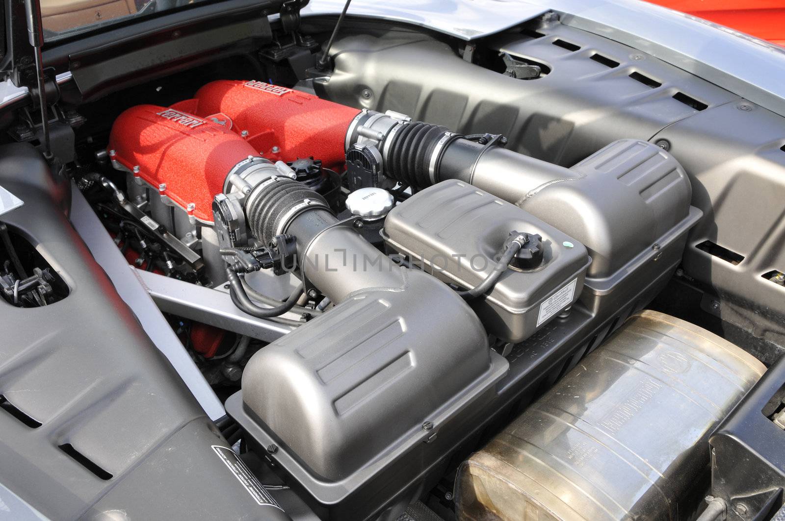 Close-up of a Ferrari motor by shkyo30