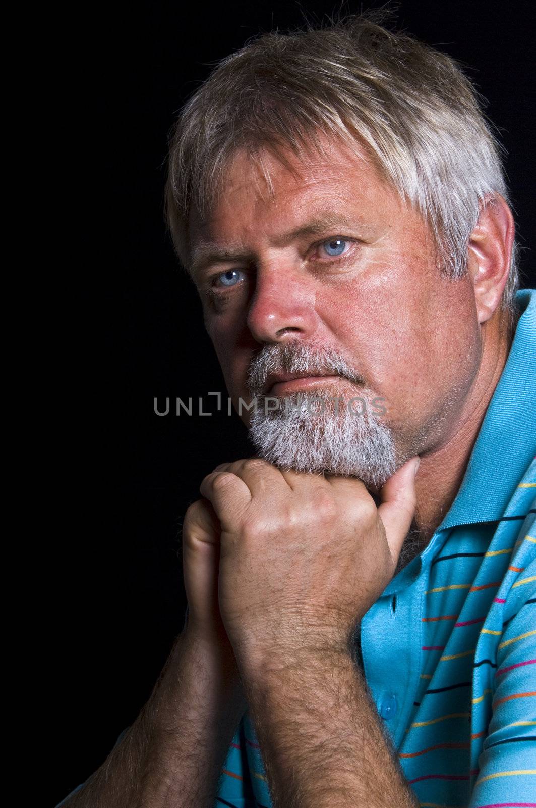 Senior caucasian man with hat - close up