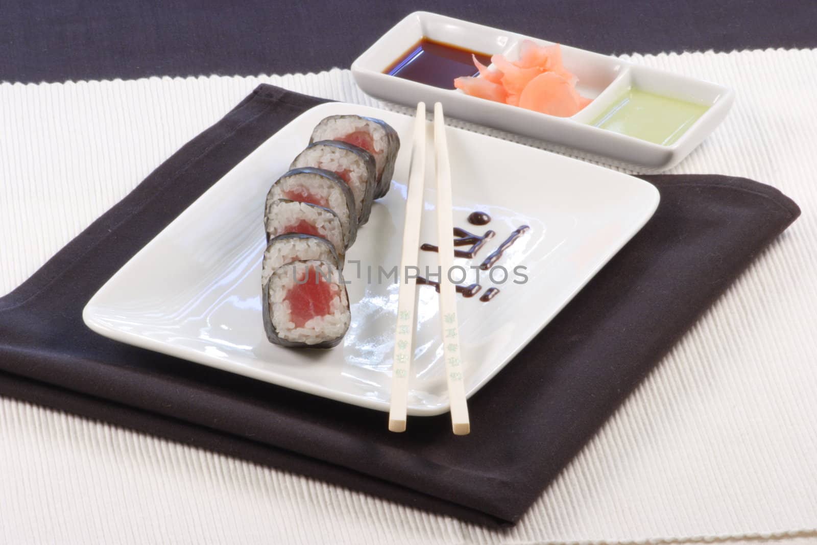 fresh sushi by tacar