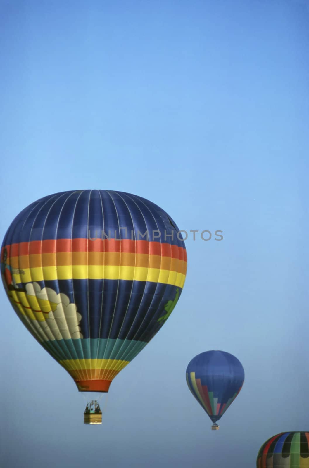 Hot Air Balloon by jol66