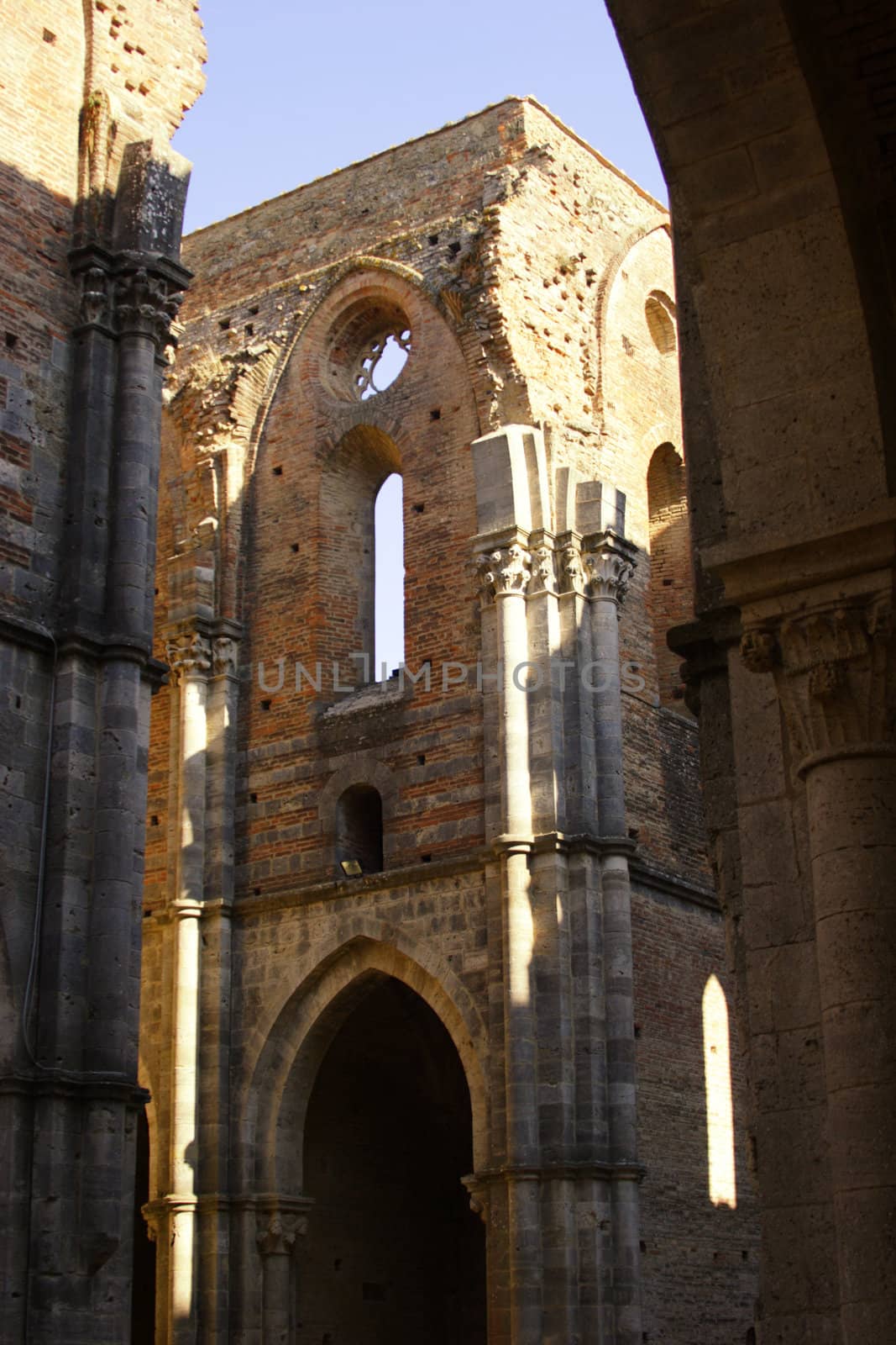 ancient, arch, architectural, architecture, europe, San Galgano, gothic, historic, Italy, landmark, medieval, Romanesque monument, ruins, tourism, carlo sarnacchioli, tourist, Tuscan cathedral, landscape,