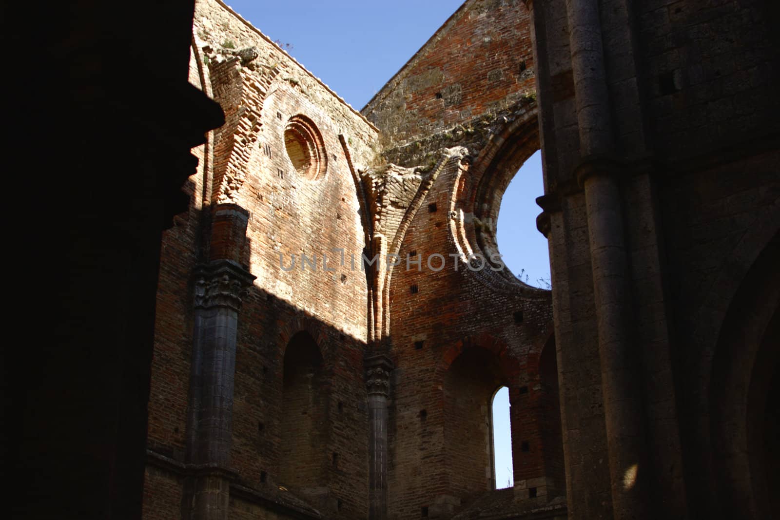 ancient, arch, architectural, architecture, europe, San Galgano, gothic, historic, Italy, landmark, medieval, Romanesque monument, ruins, tourism, carlo sarnacchioli, tourist, Tuscan cathedral, landscape,