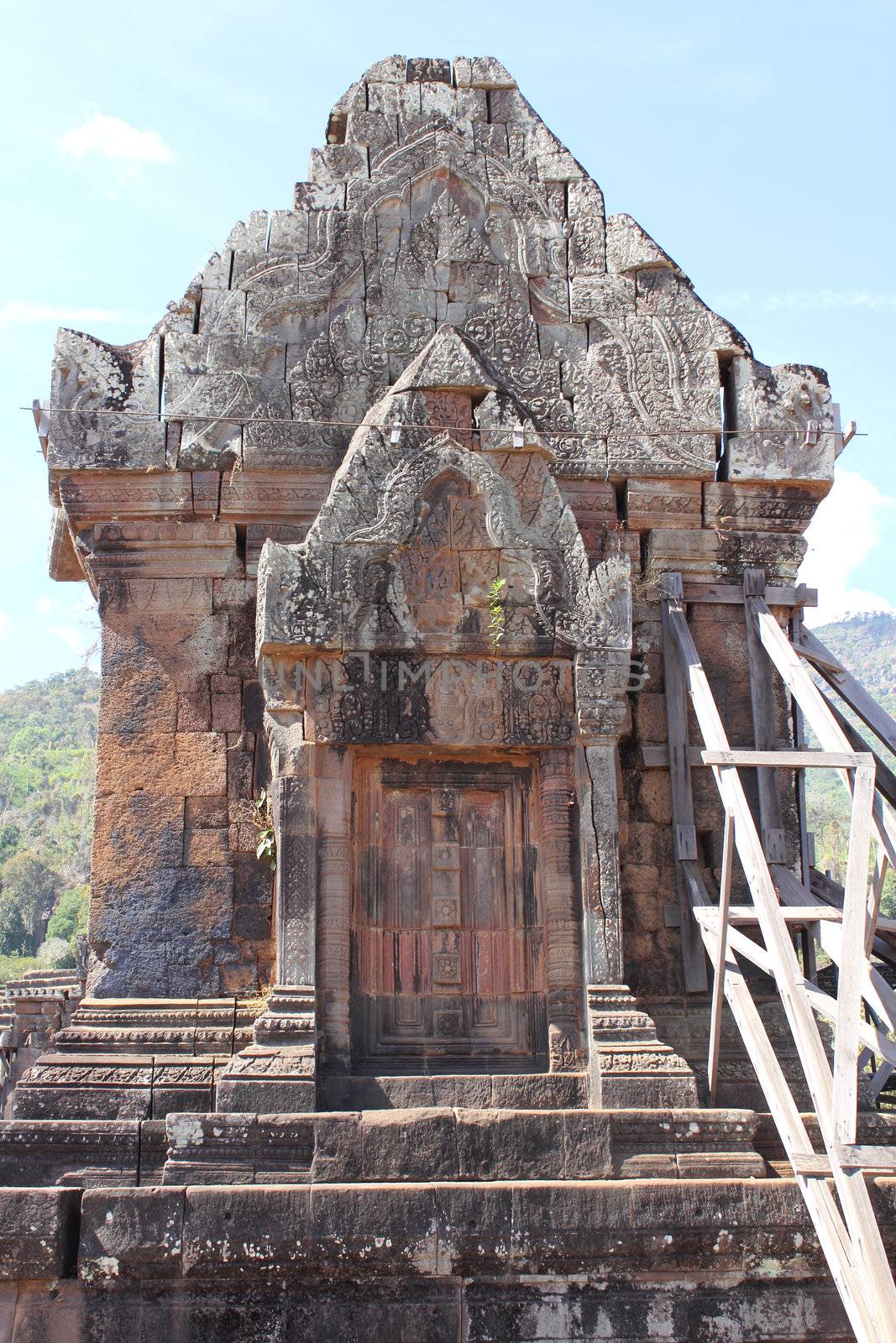 Vat Phu-World heritage site by olovedog