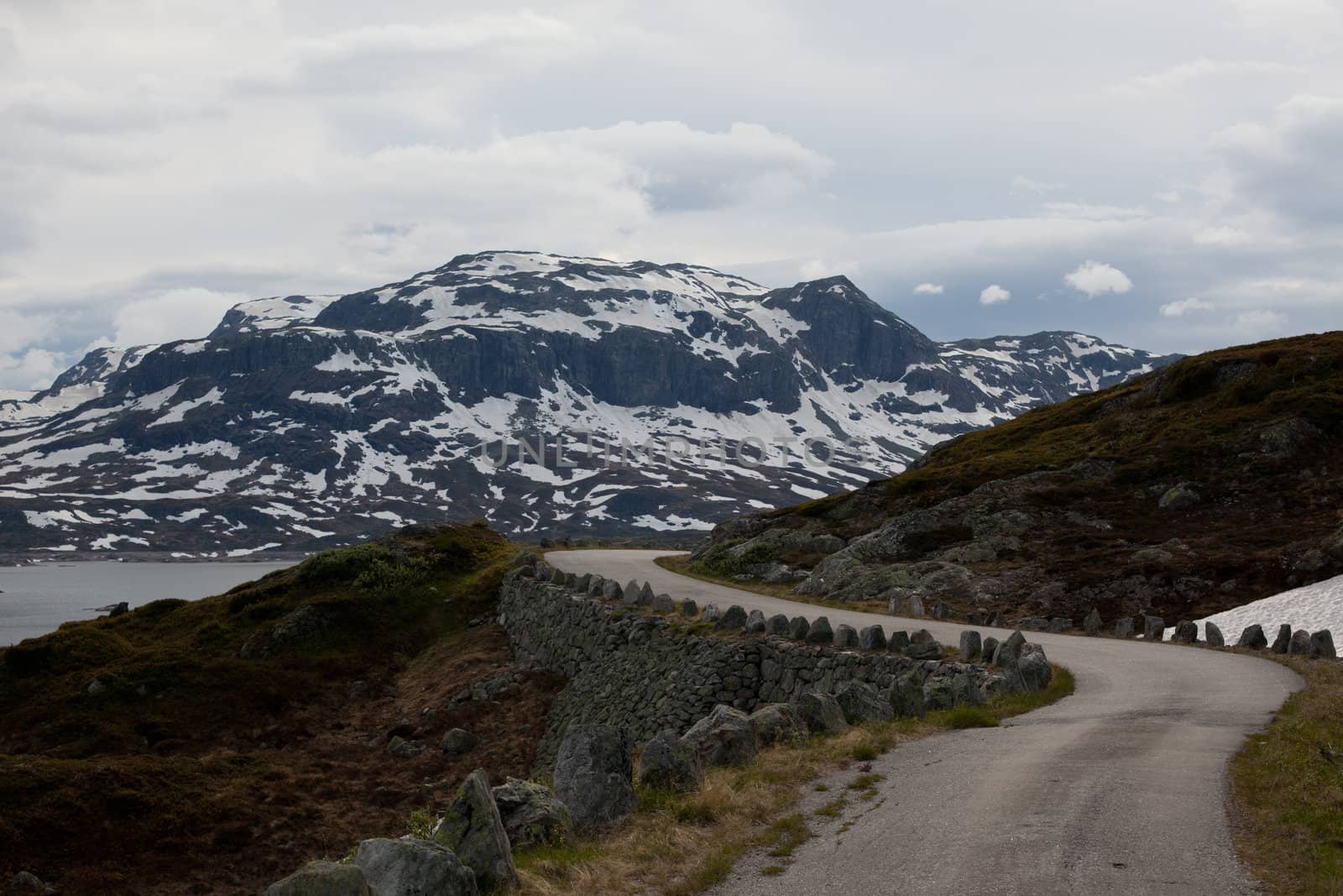 An old way of Hardangervidda. This is the way that previously bound the east of the western part of Norway together!