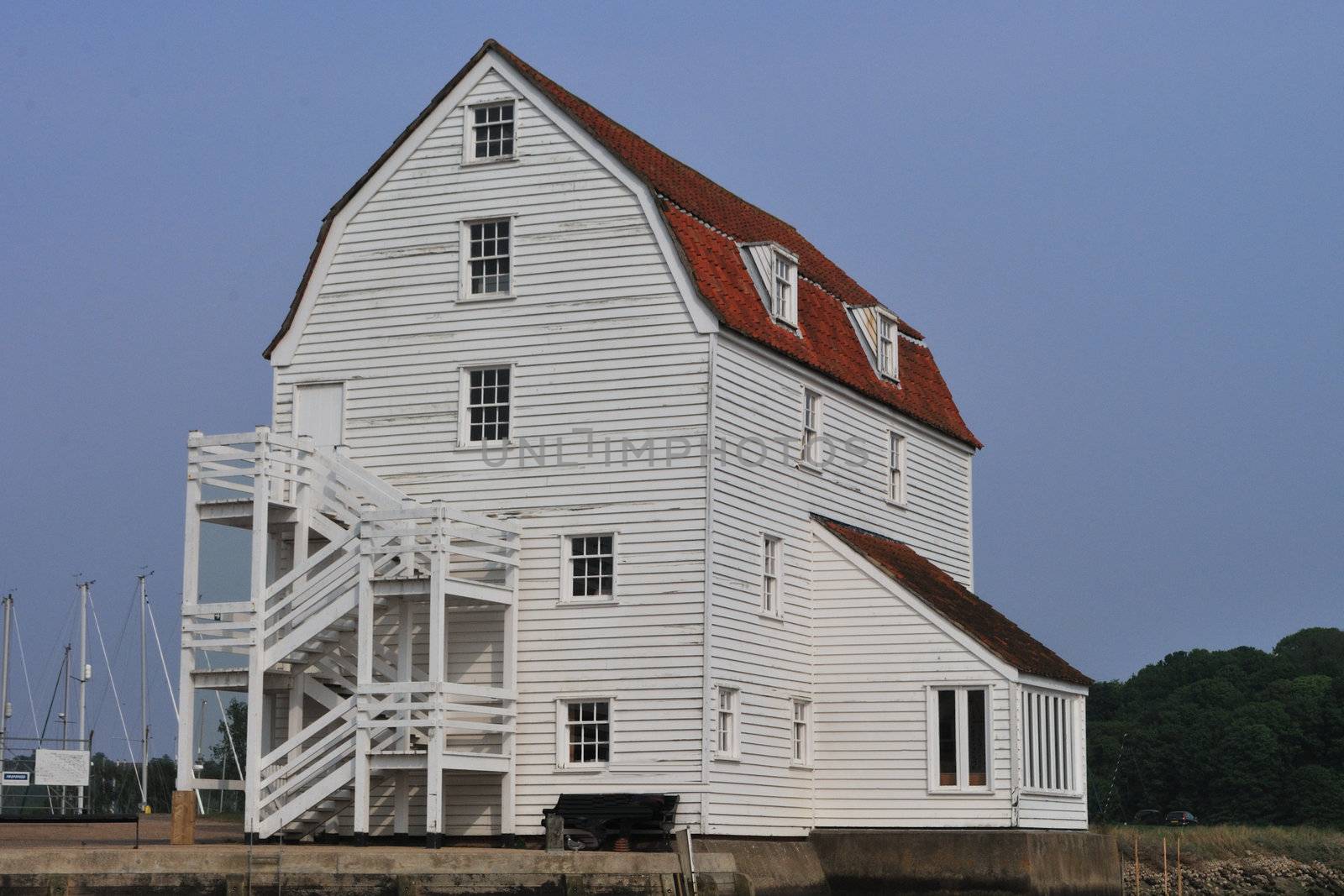 Woodbridge tide mill by pauws99