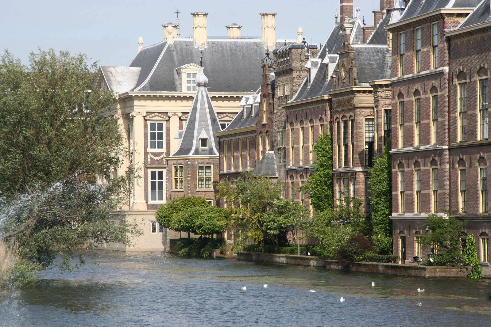 Dutch parliament buildings with the prime minister's office (torentje)