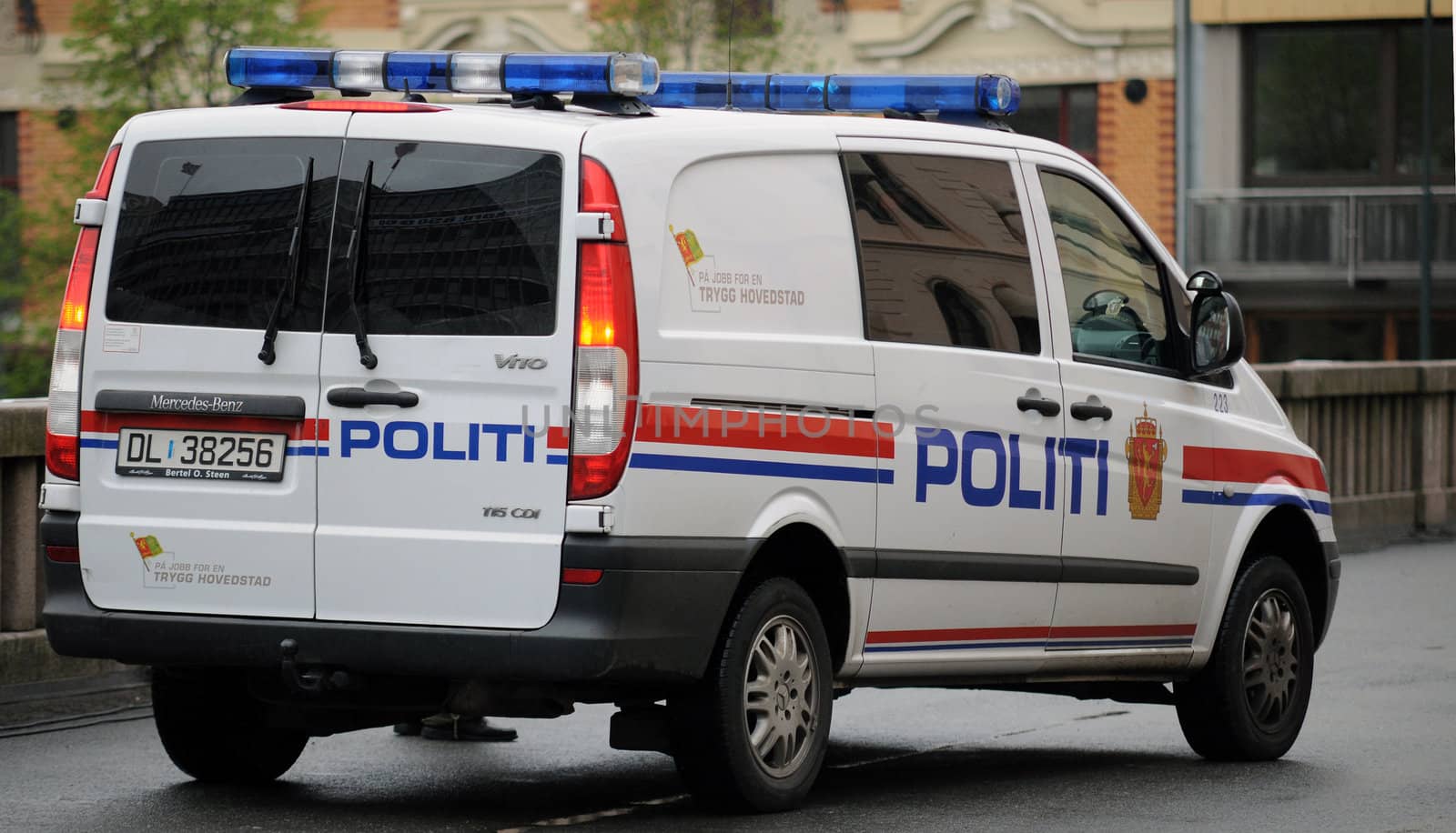 Norwegian Police car by Espevalen