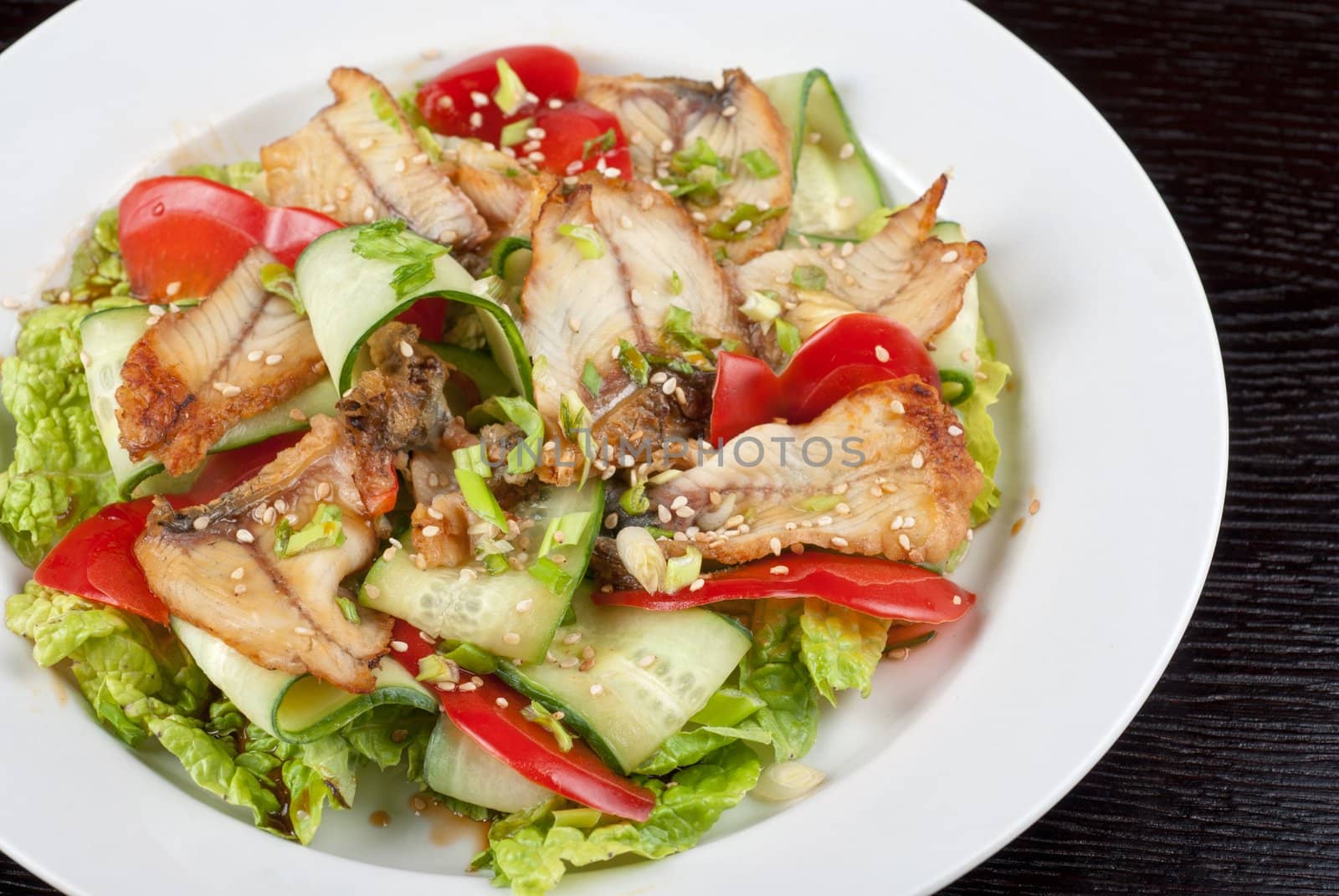 Salad of smoked eel, lettuce,Chinese cabbage and vegetables