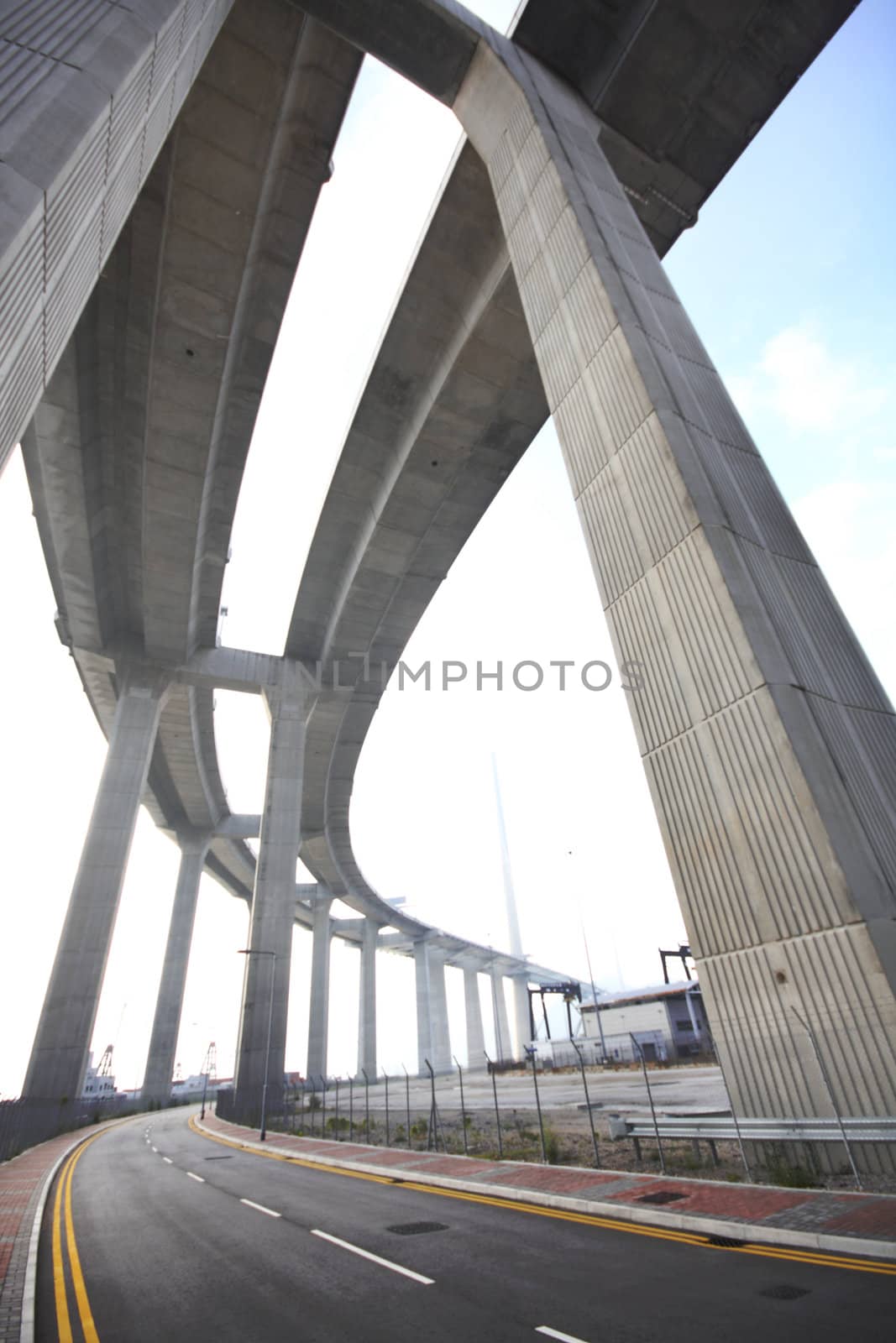 elevated express way at day time 