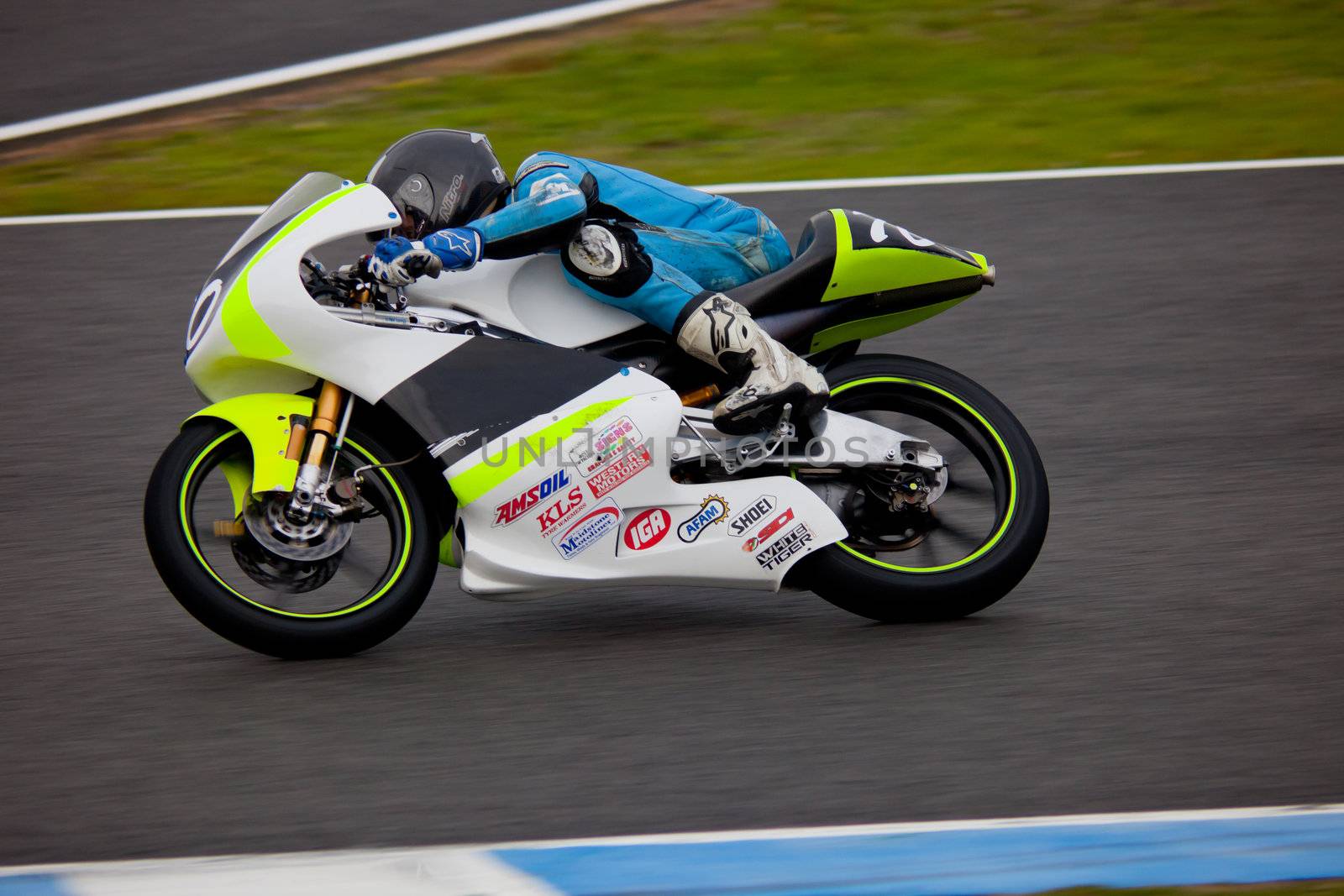 JEREZ DE LA FRONTERA, SPAIN - NOV 20: Matthew V. Davies pilot of motorcycling of 125cc in the Spanish championship of velocity (CEV) on Nov 20, 2010, in racetrack of velocity of Jerez de la Frontera