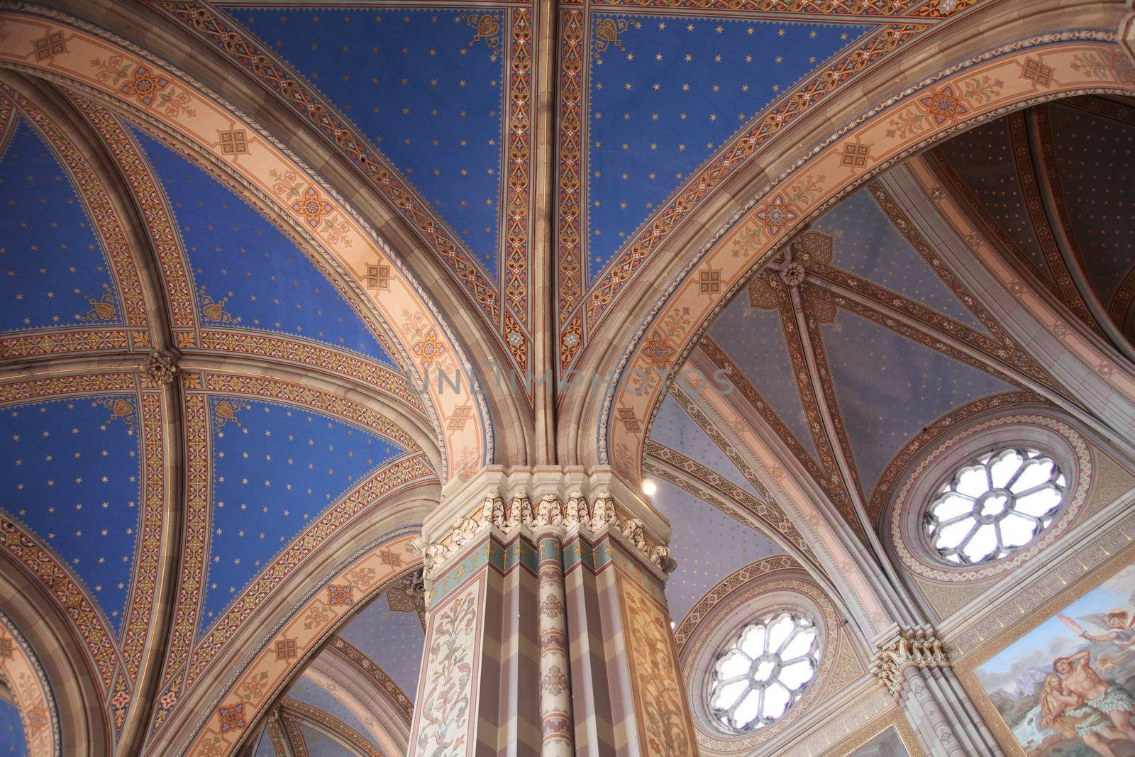 Ceiling of the church by atlas