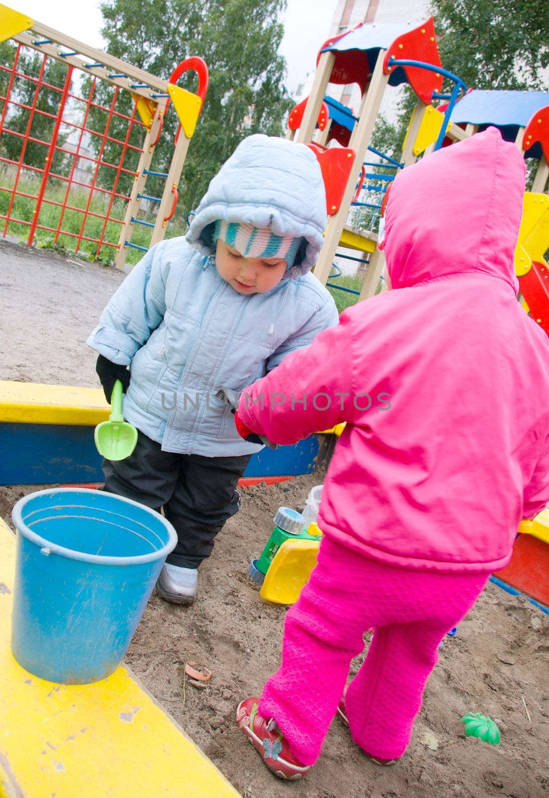 children on playground by Fanfo