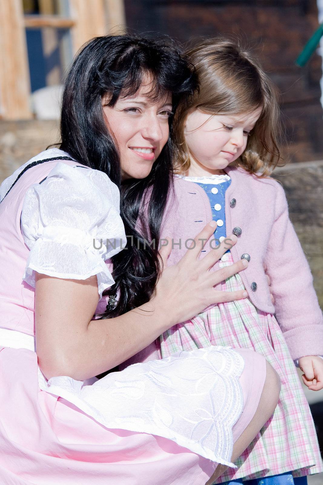 Bavarian mother and child by STphotography