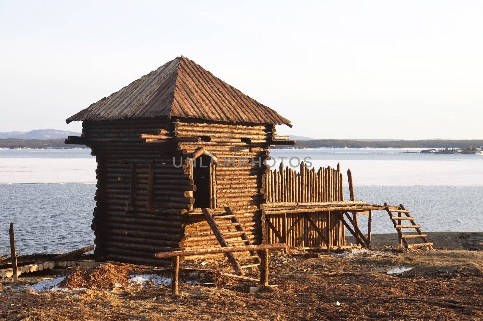 Coast-dweller. pomor watchtower.  by AleksandrN