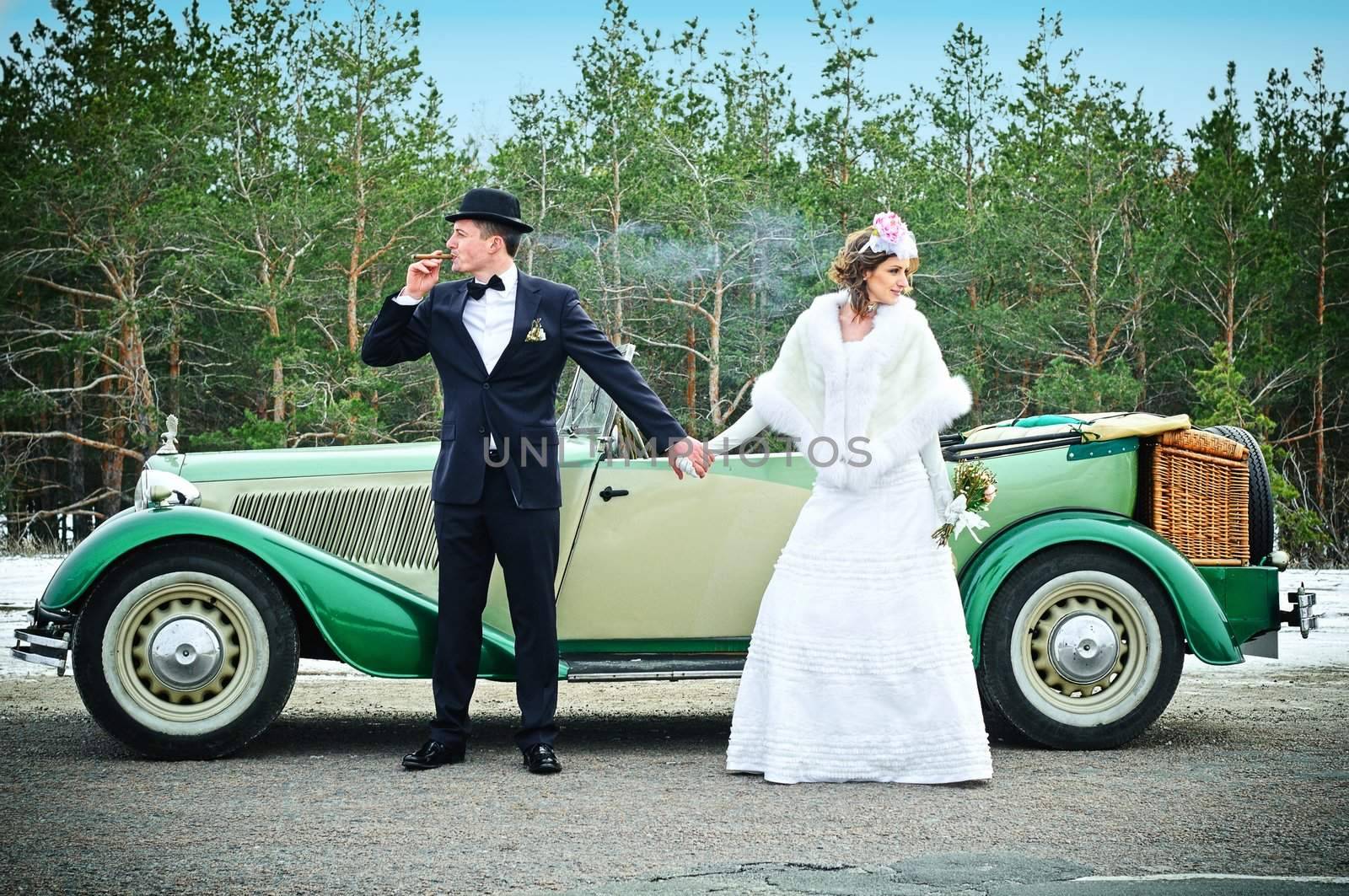 Newlyweds In Wedding Car by maxoliki